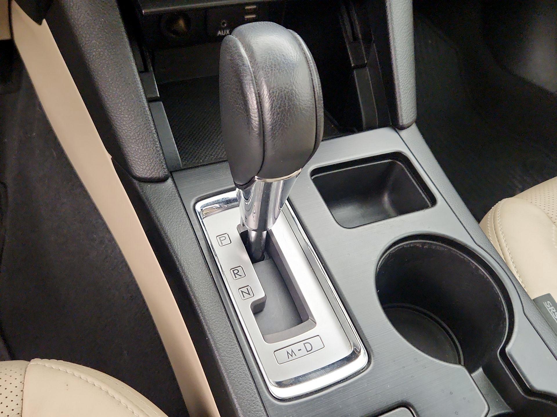 Thumbnail: 2016 Subaru Outback - 18