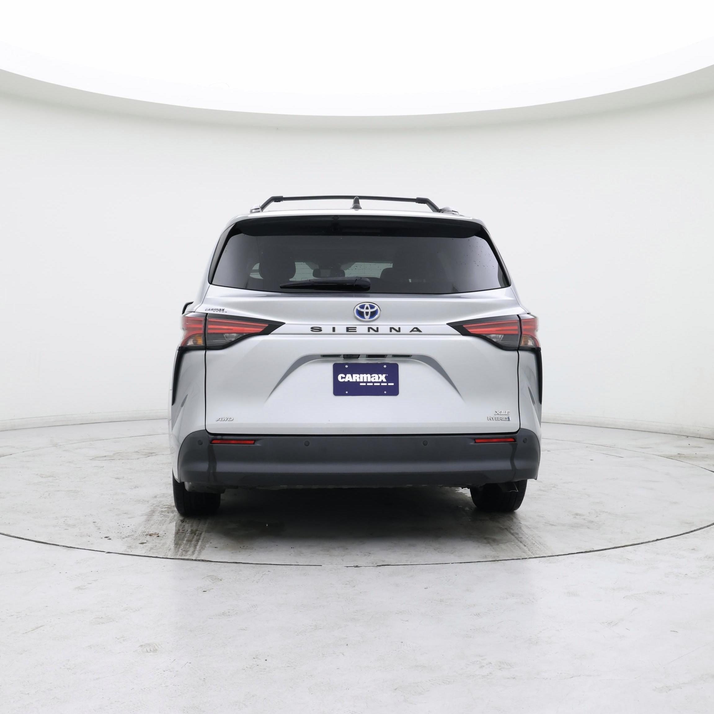 Thumbnail: 2022 Toyota Sienna - 6