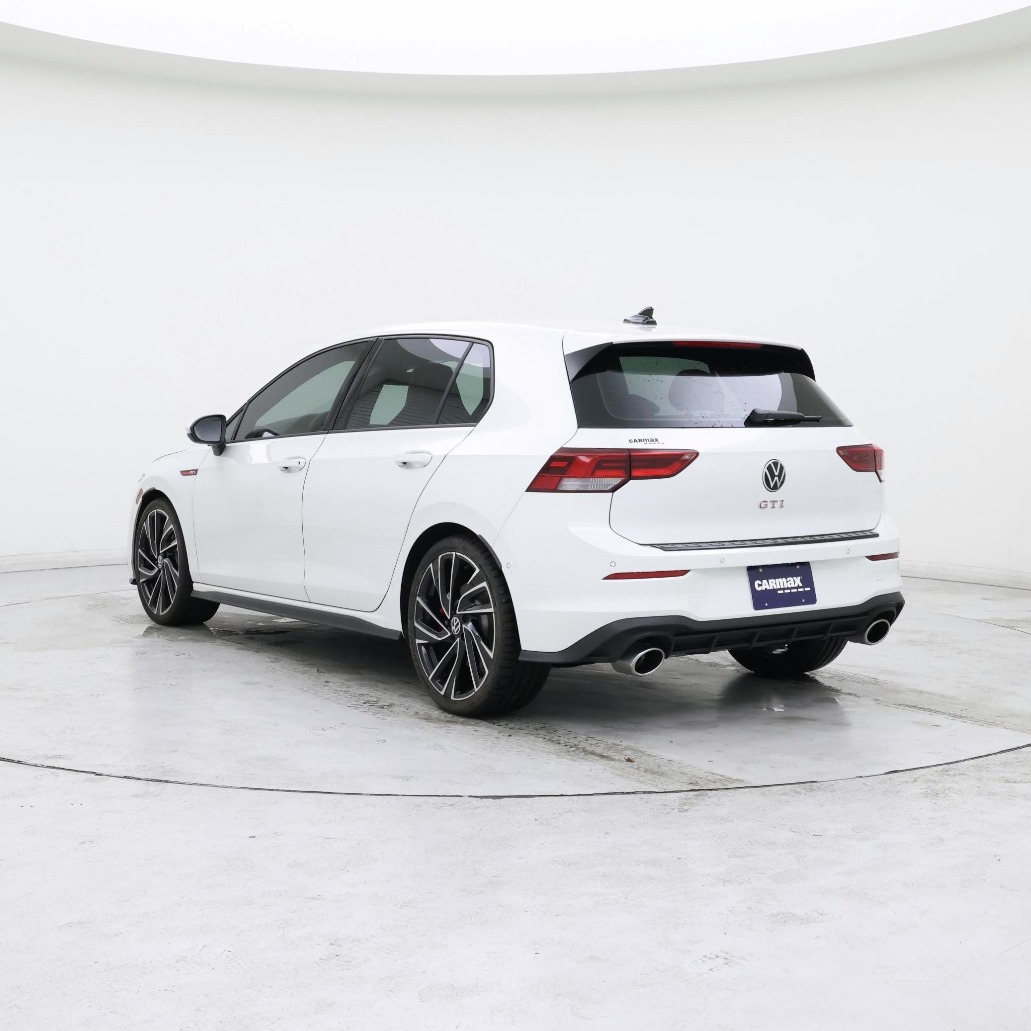 Thumbnail: 2024 Volkswagen Golf - 2