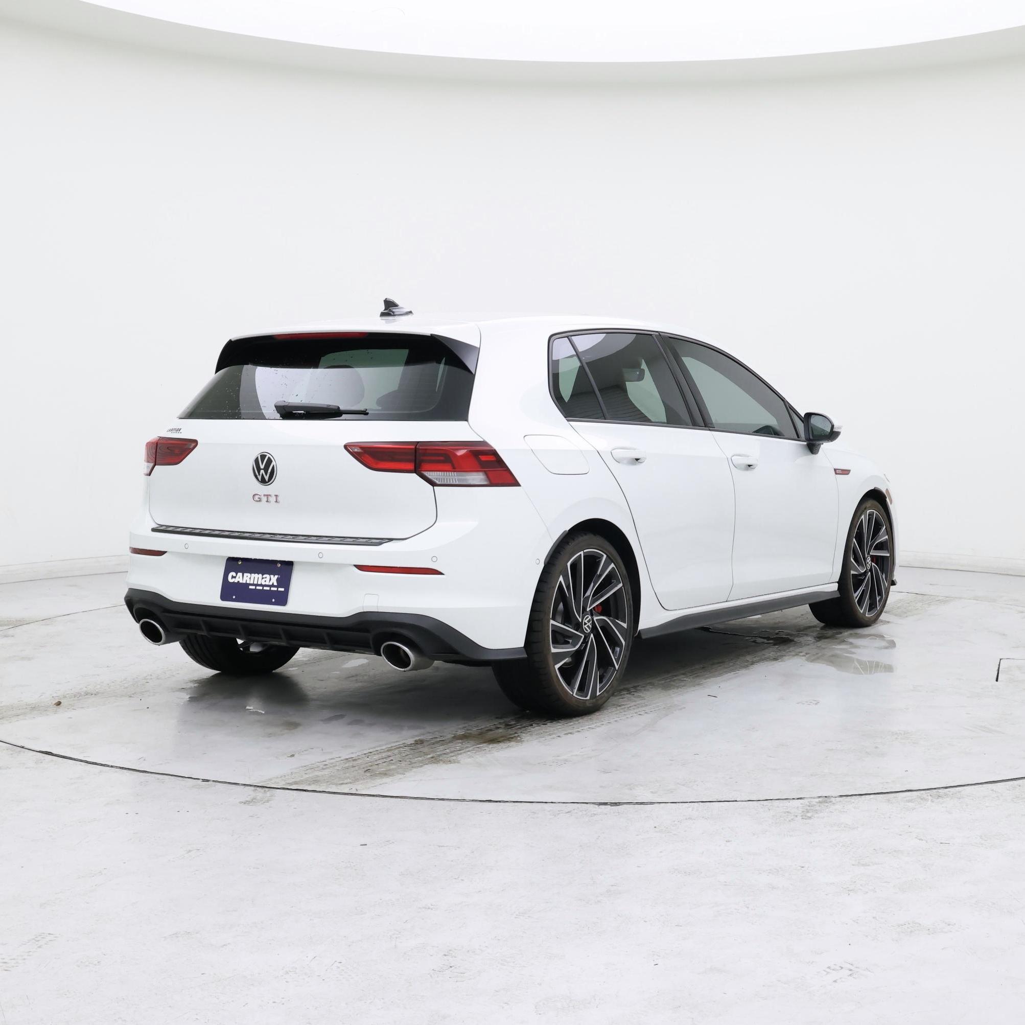Thumbnail: 2024 Volkswagen Golf - 8
