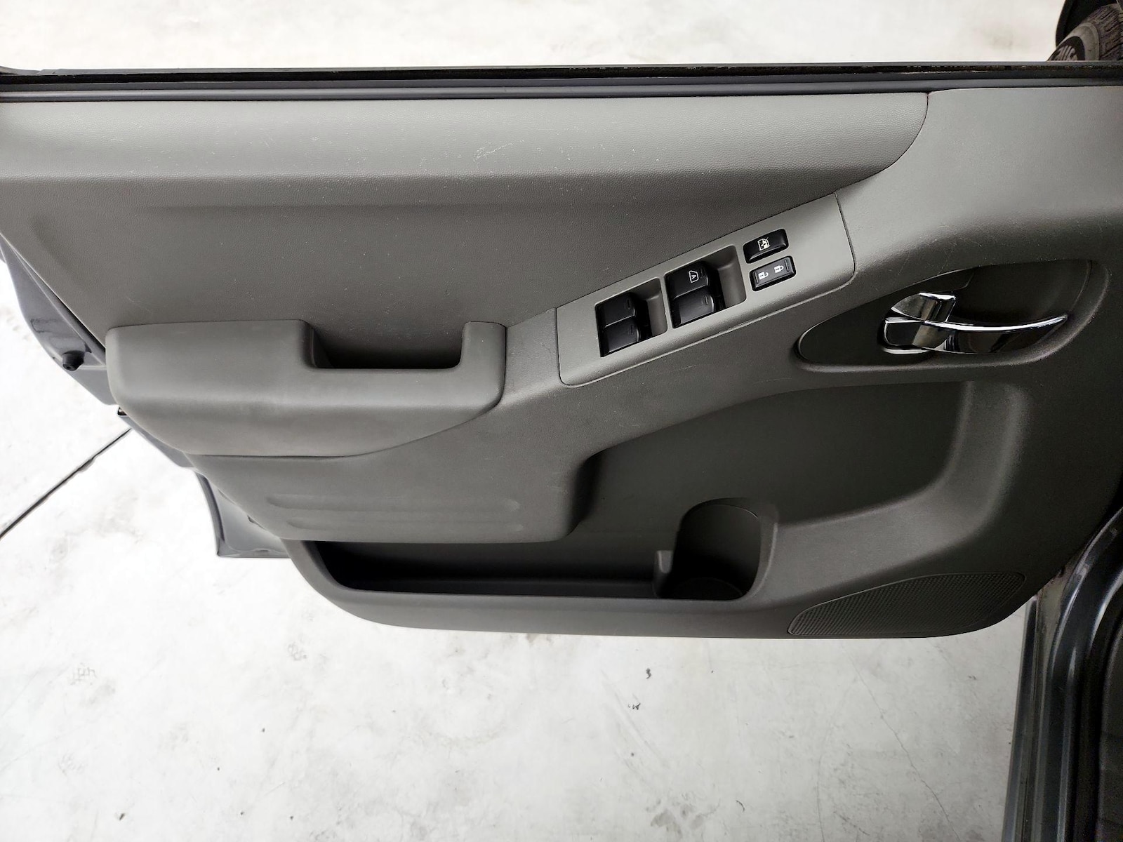 2016 Nissan Frontier SV - Photo 13