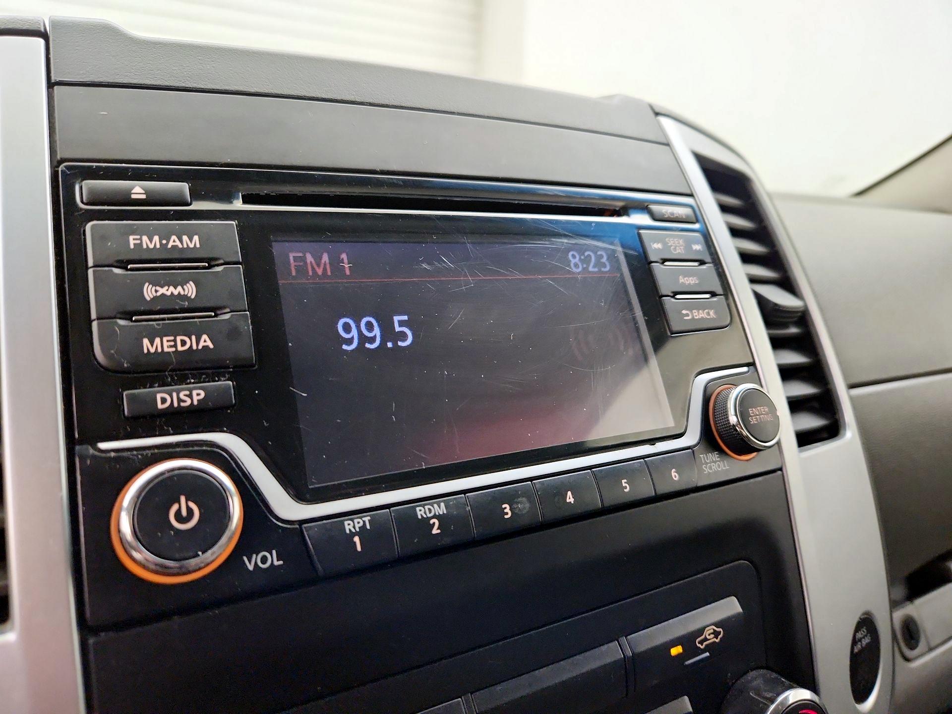 Thumbnail: 2016 Nissan Frontier - 14