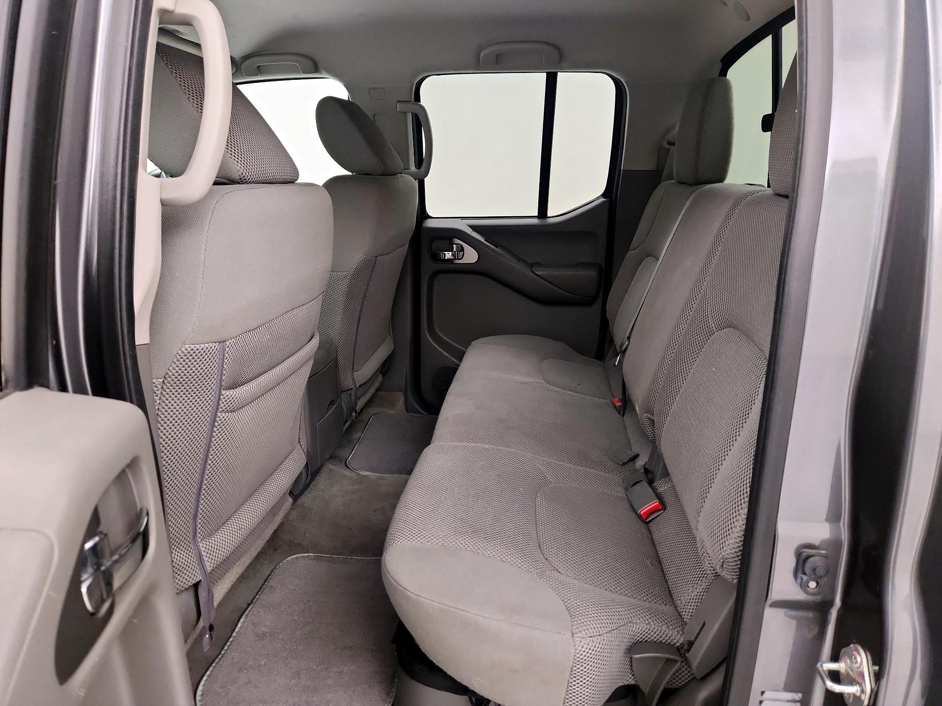 Thumbnail: 2016 Nissan Frontier - 18