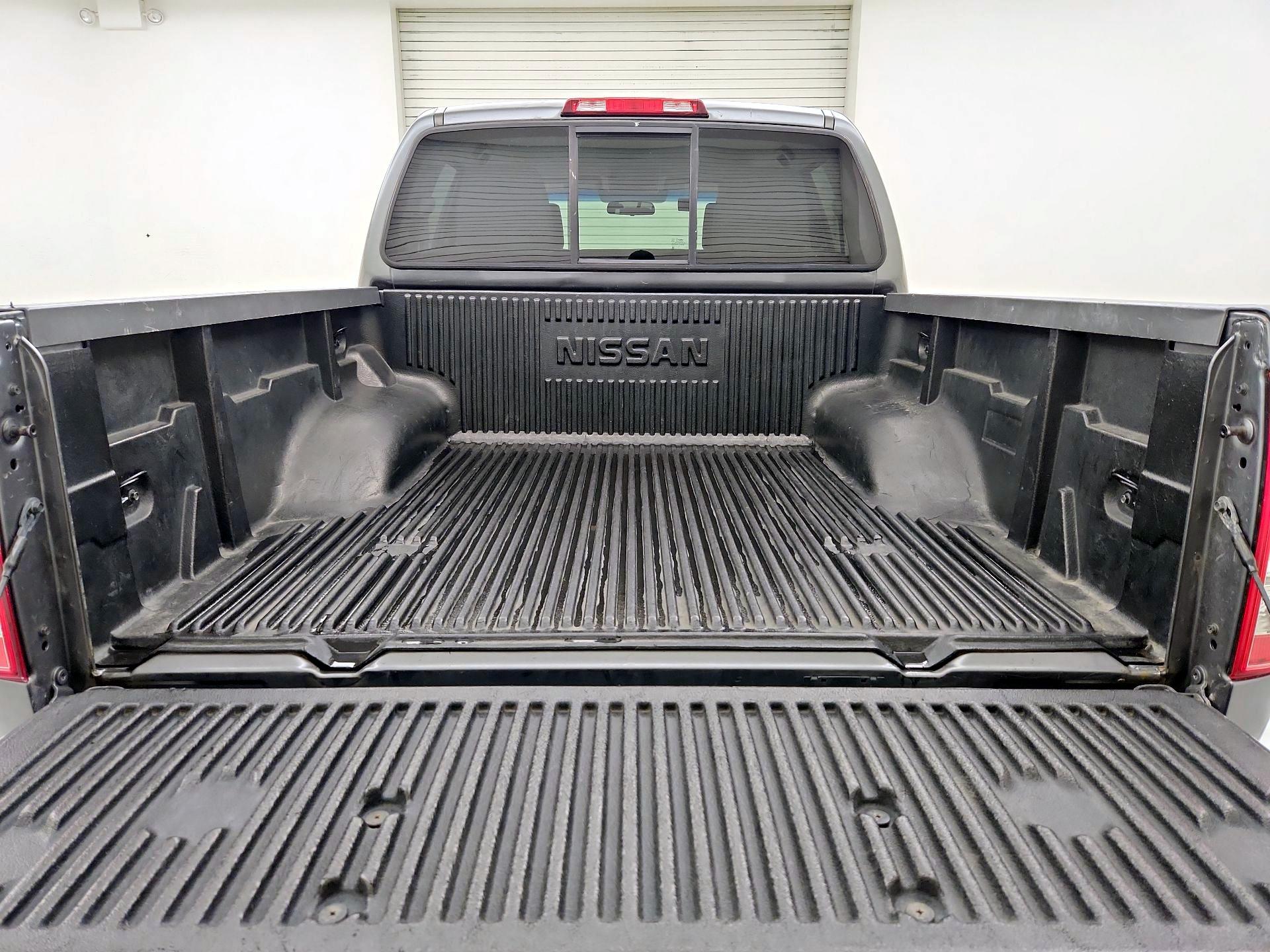Thumbnail: 2016 Nissan Frontier - 19