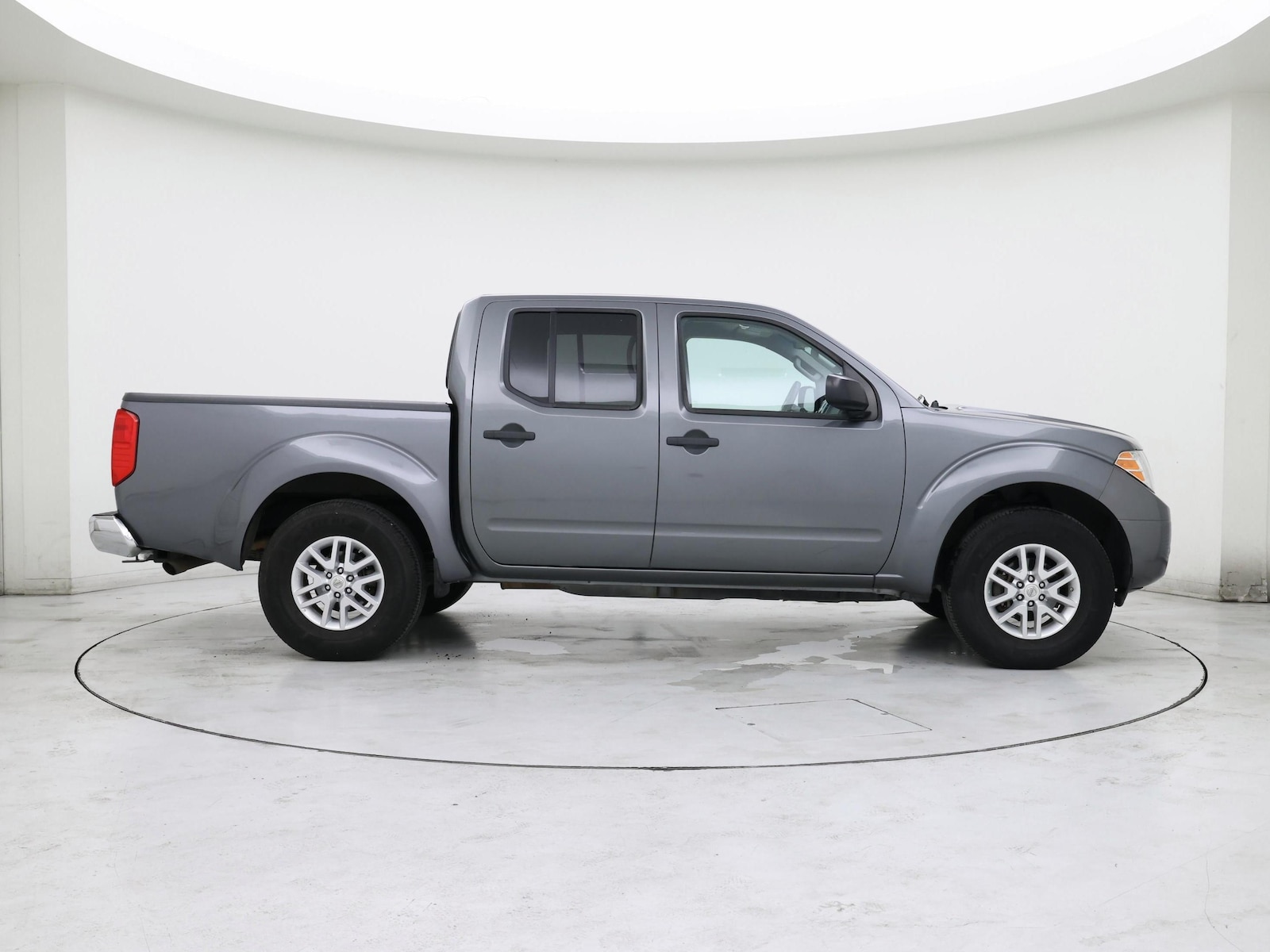 2016 Nissan Frontier SV - Photo 8