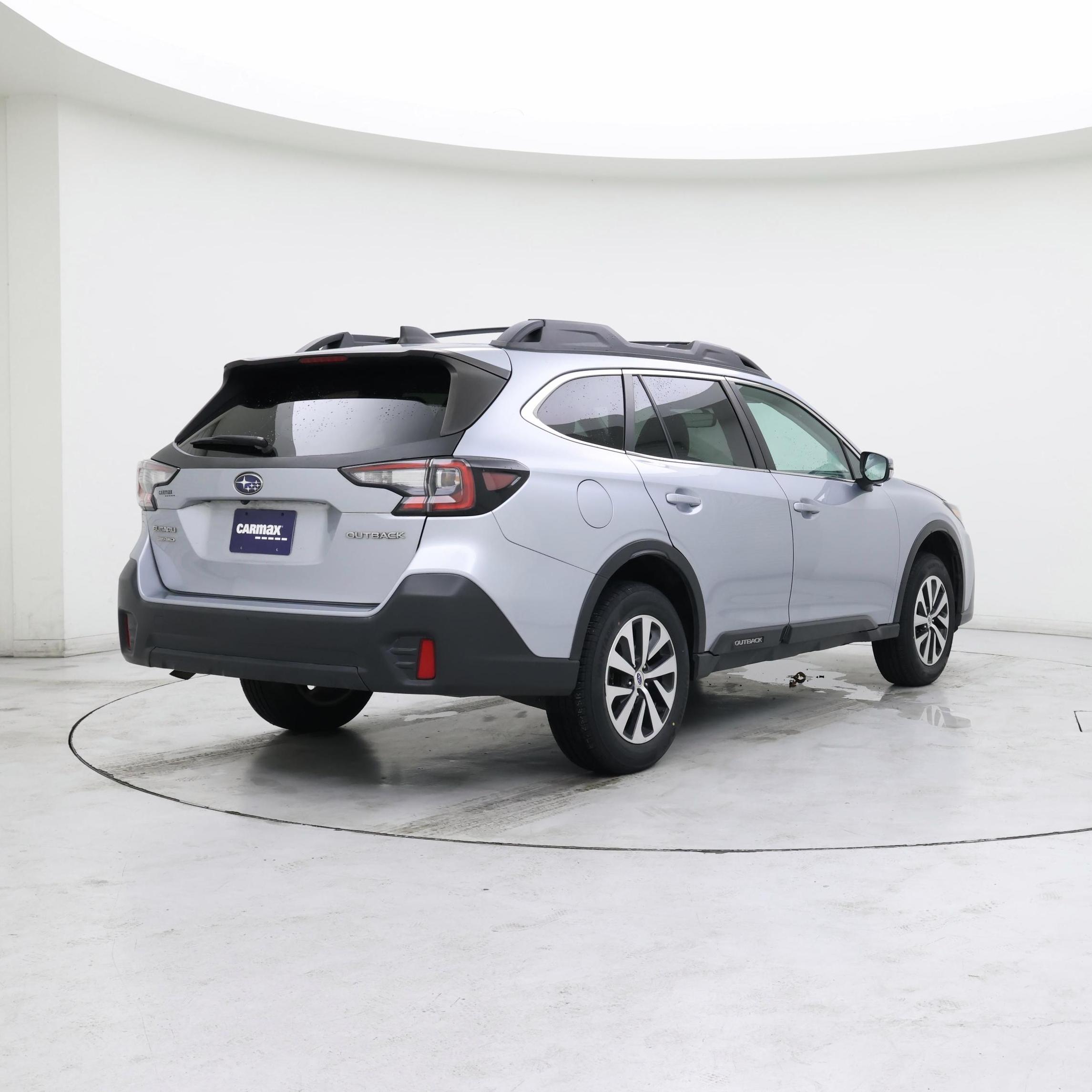 Thumbnail: 2022 Subaru Outback - 8
