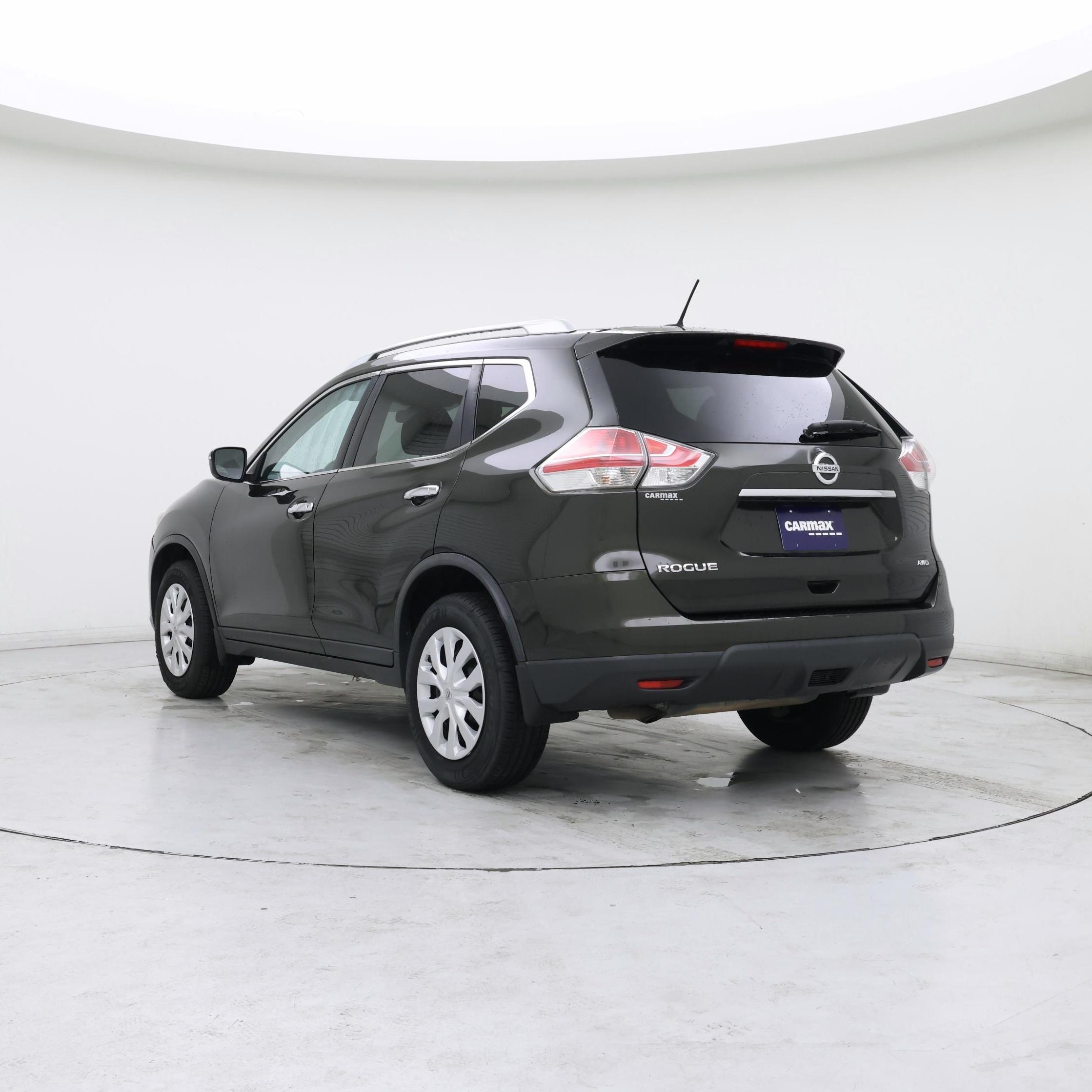 Thumbnail: 2016 Nissan Rogue - 2