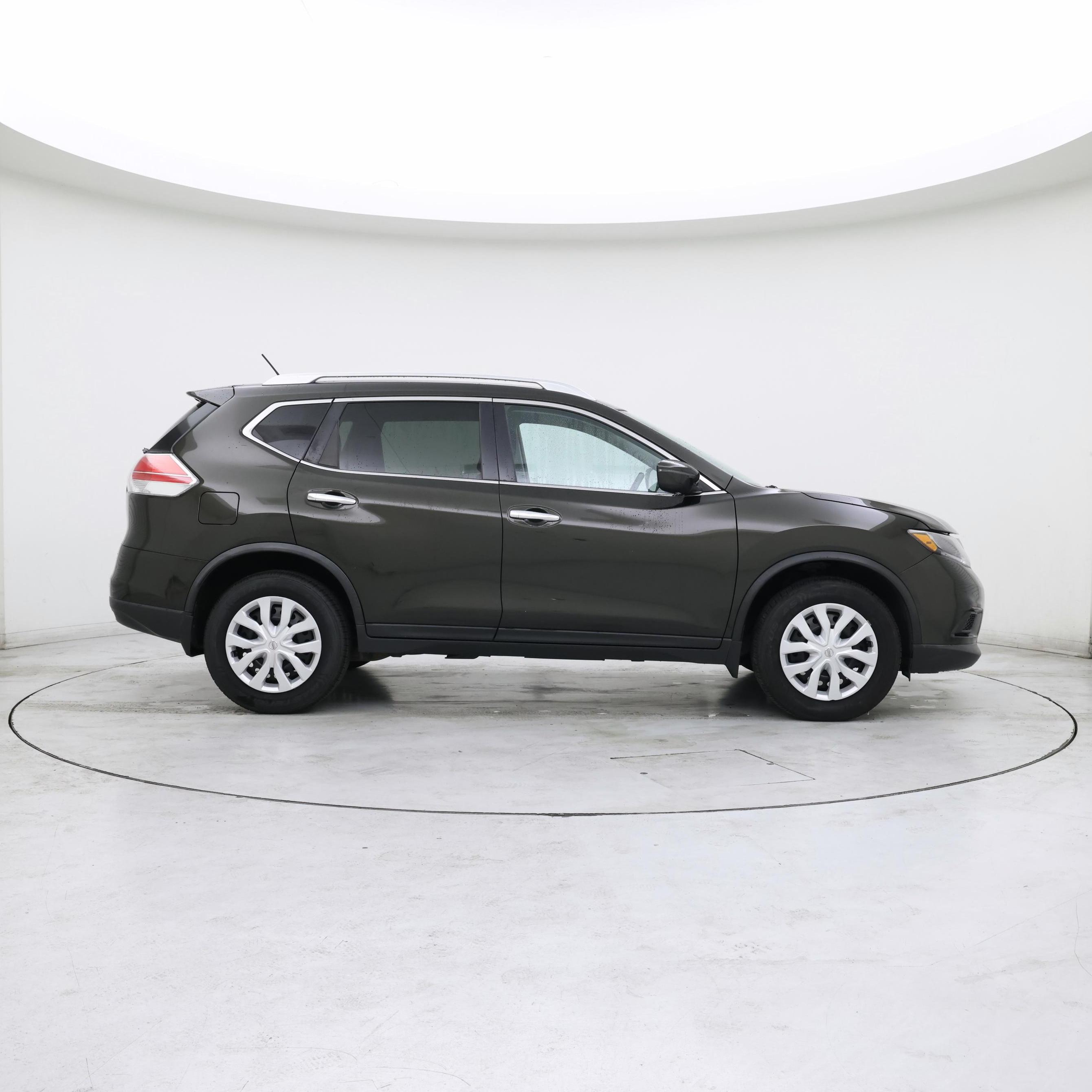 Thumbnail: 2016 Nissan Rogue - 7