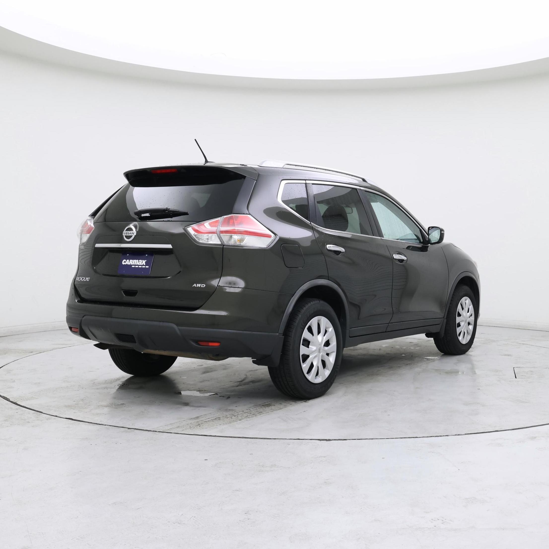 Thumbnail: 2016 Nissan Rogue - 8