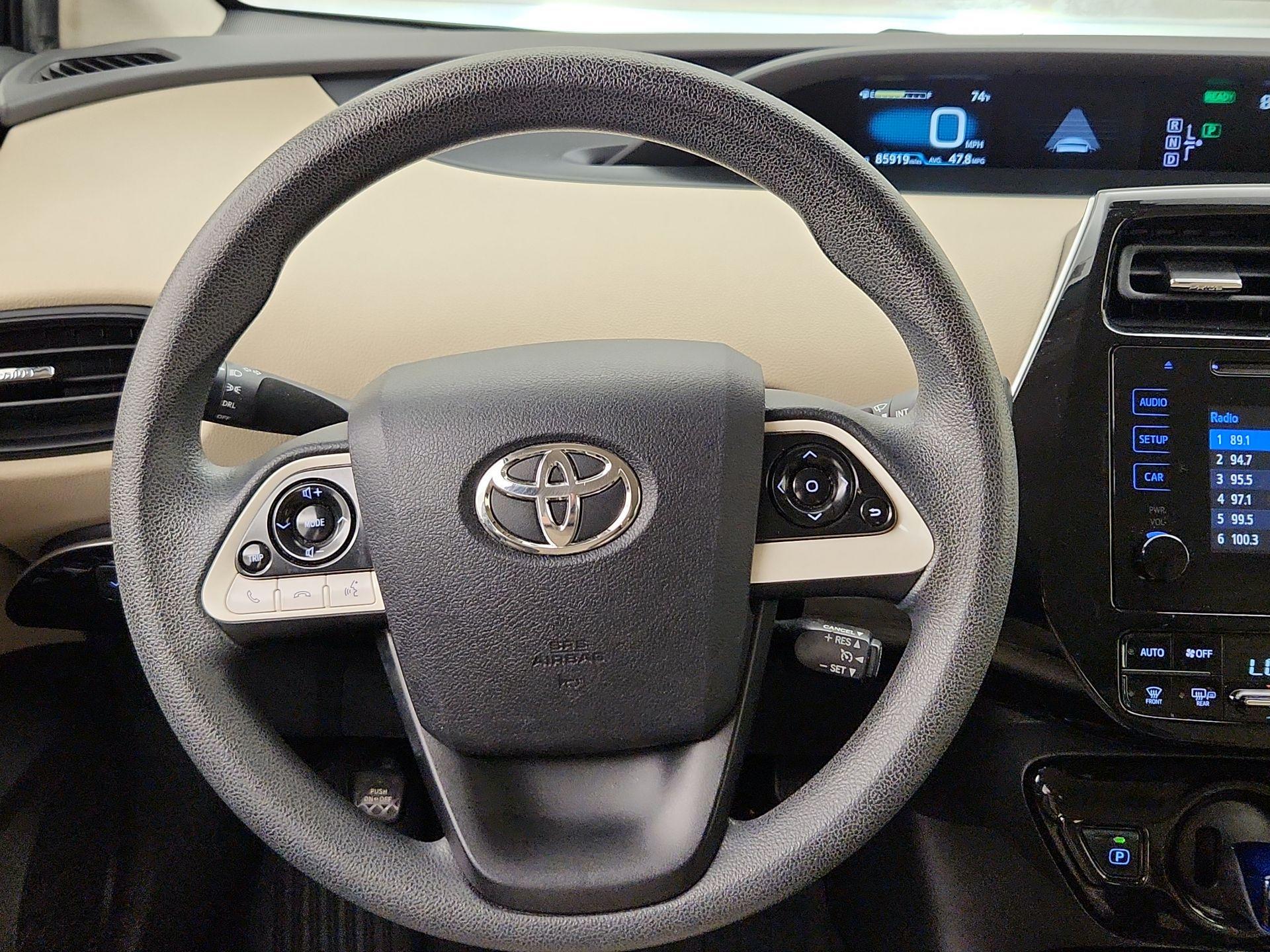 Thumbnail: 2016 Toyota Prius - 10
