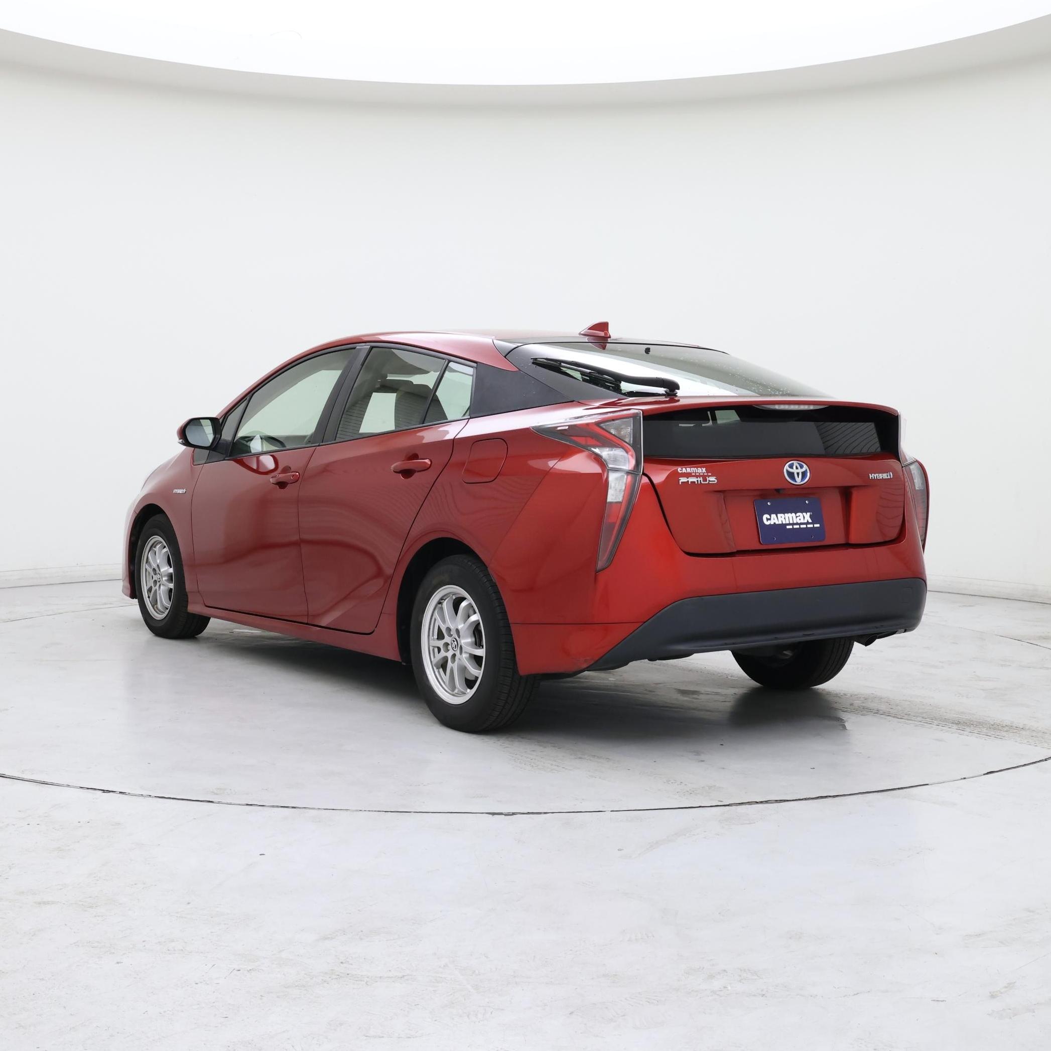 Thumbnail: 2016 Toyota Prius - 2