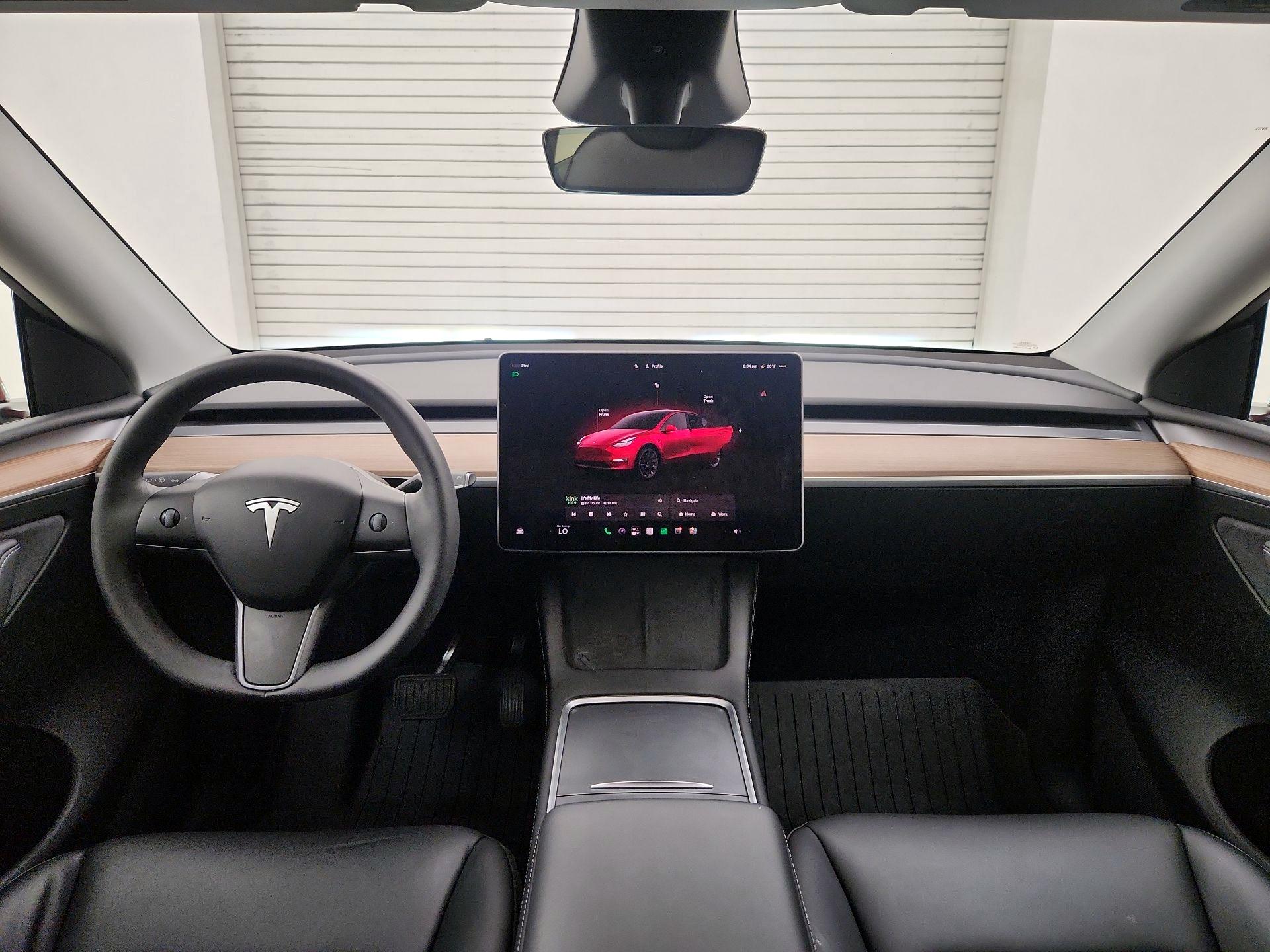 Thumbnail: 2024 Tesla Model Y - 9