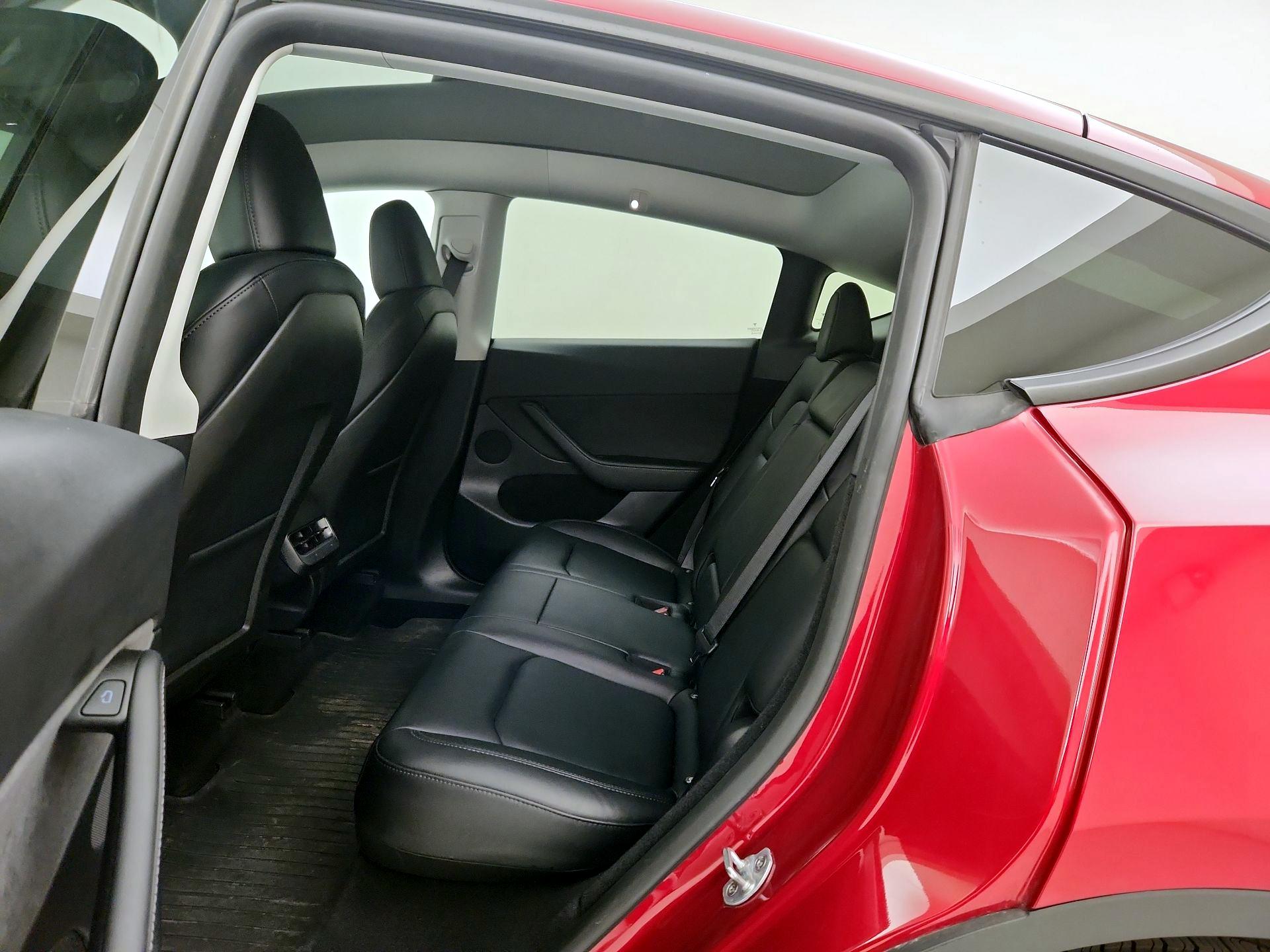 Thumbnail: 2024 Tesla Model Y - 19