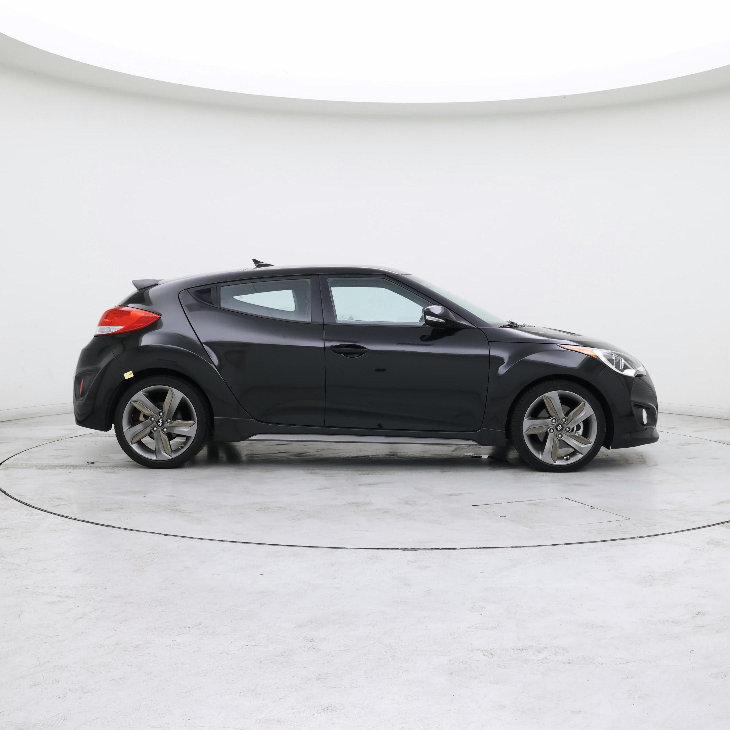 Thumbnail: 2015 Hyundai Veloster - 7