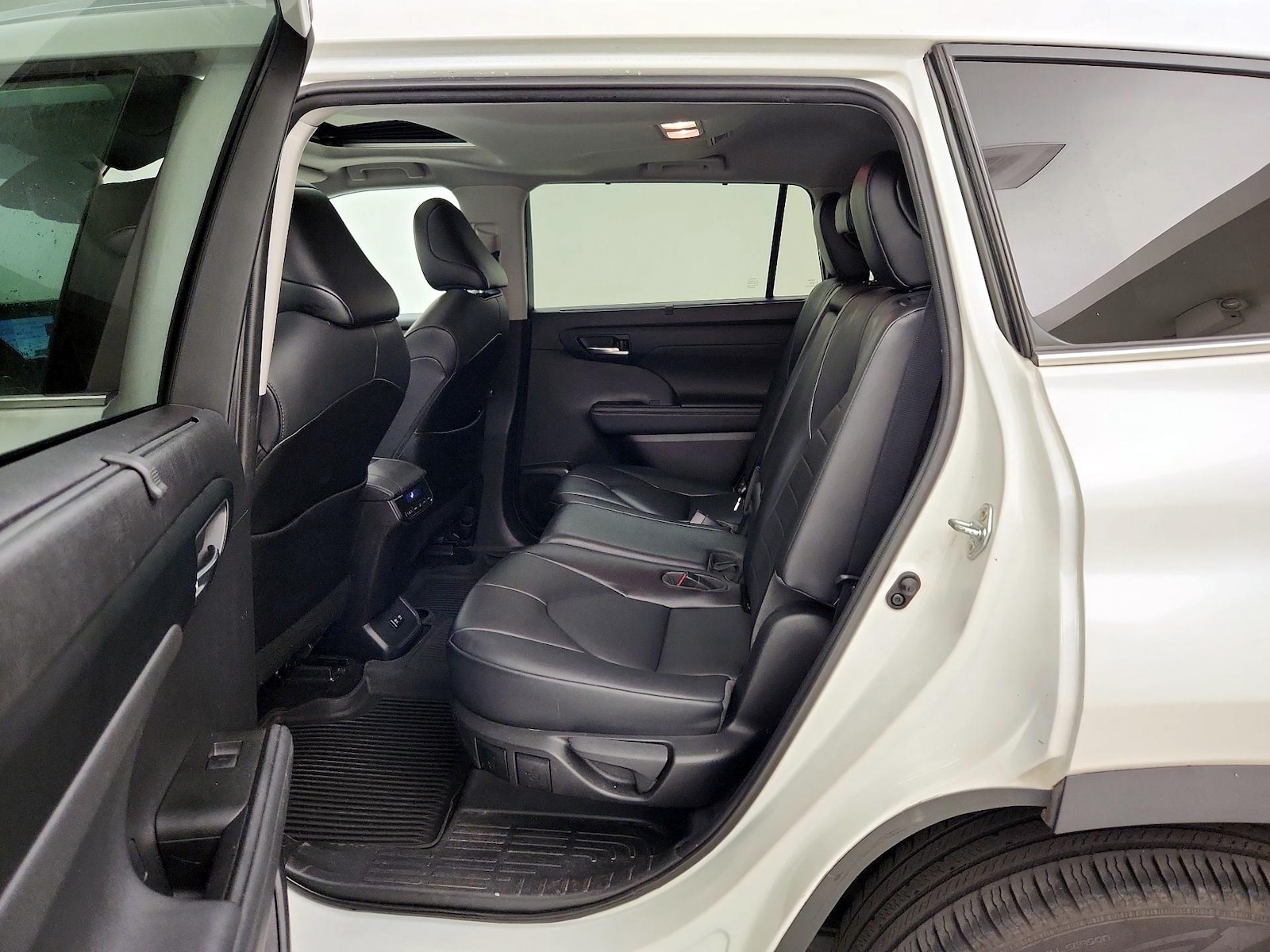Rear Air Conditioning