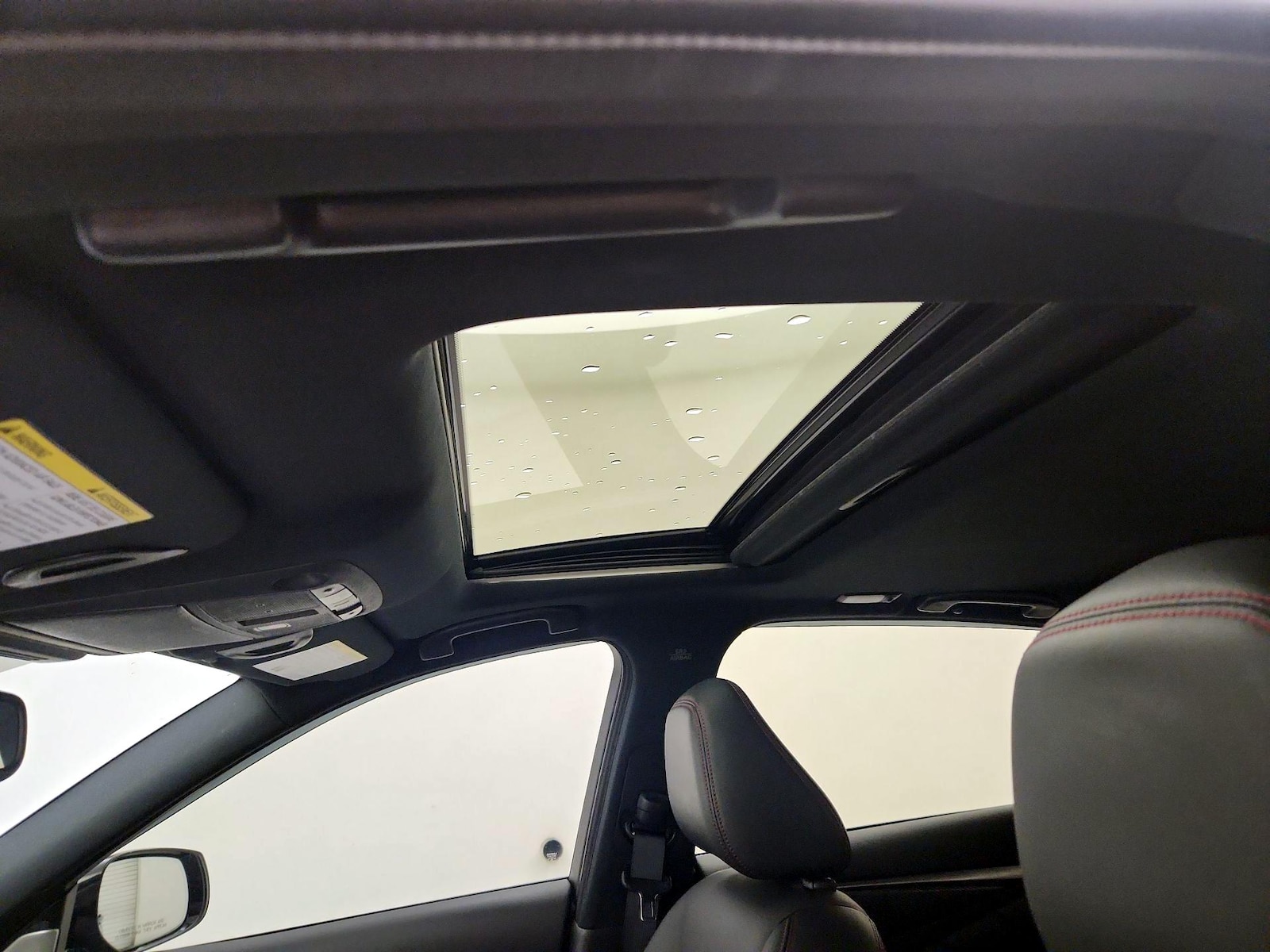 Sunroof(s) & Overhead Airbags