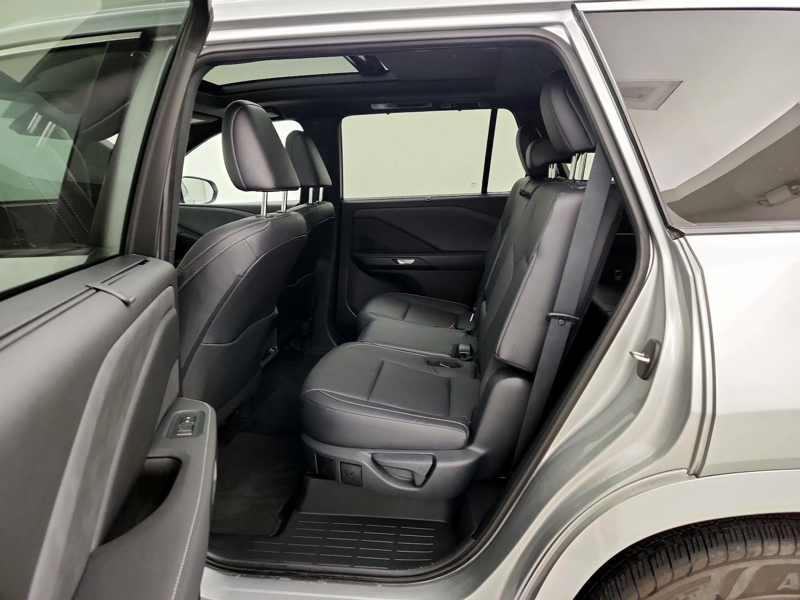 Rear Air Conditioning
