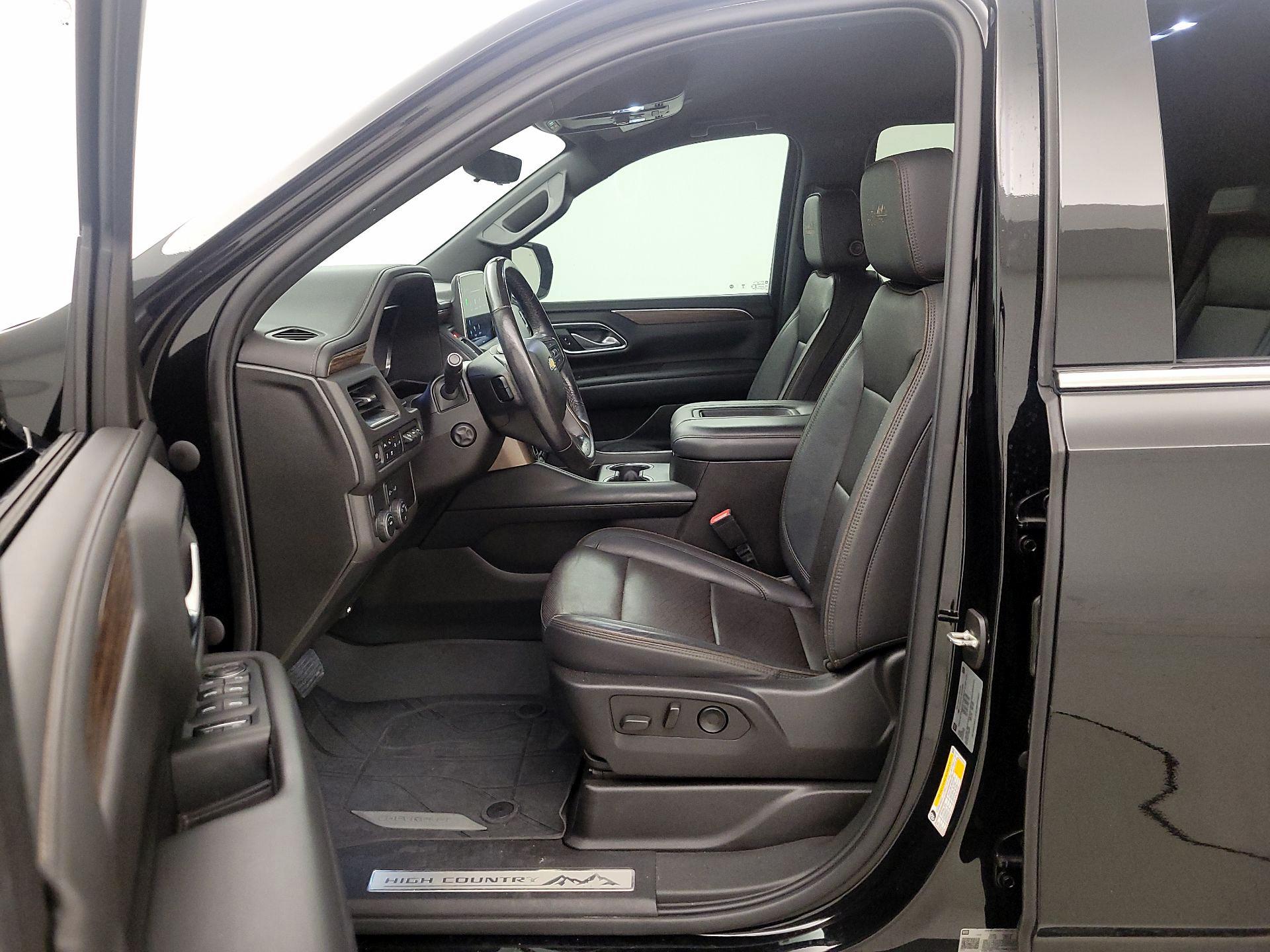Thumbnail: 2022 Chevrolet Tahoe - 11