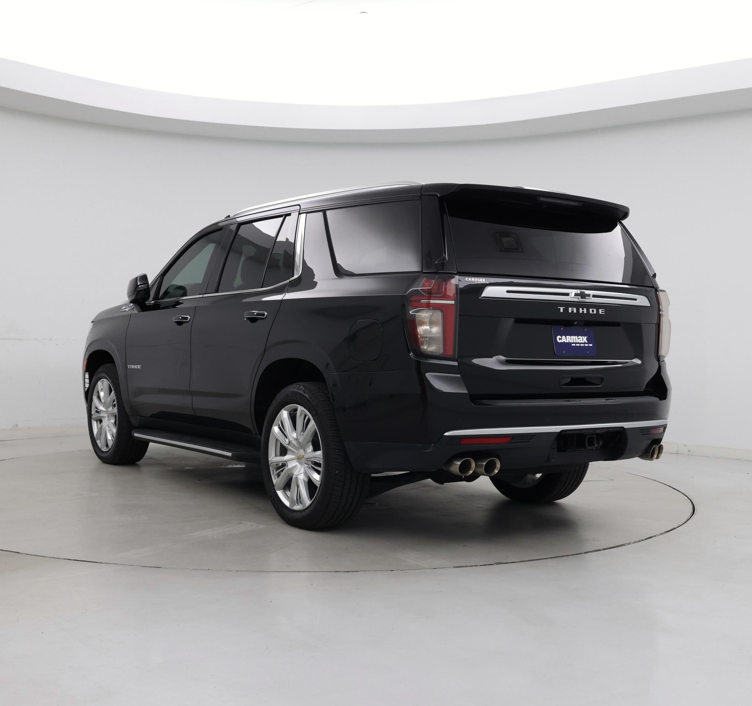 Thumbnail: 2022 Chevrolet Tahoe - 2