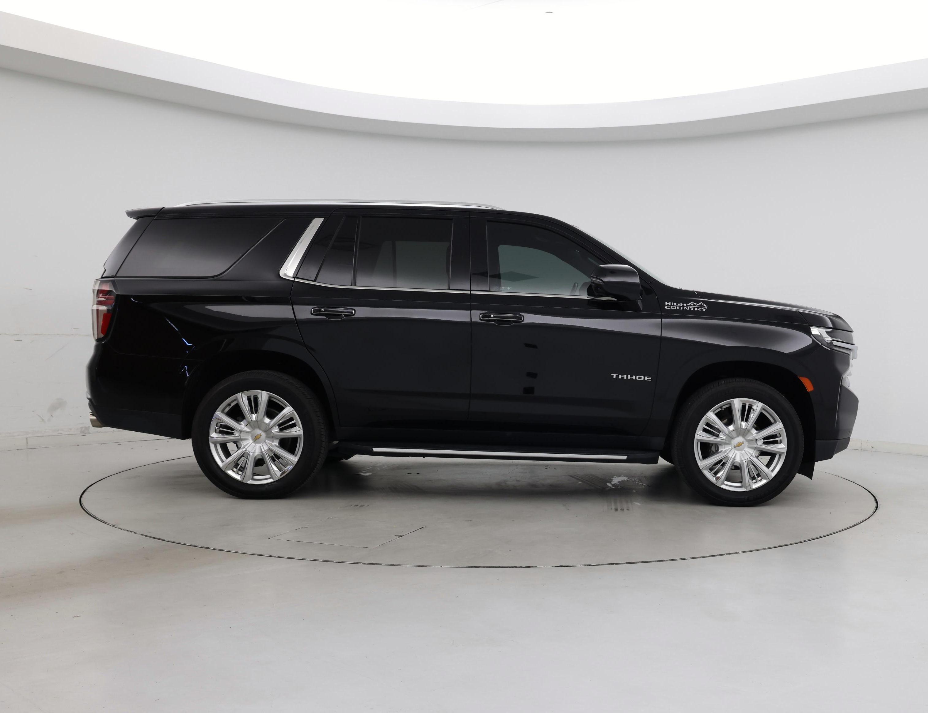 Thumbnail: 2022 Chevrolet Tahoe - 7