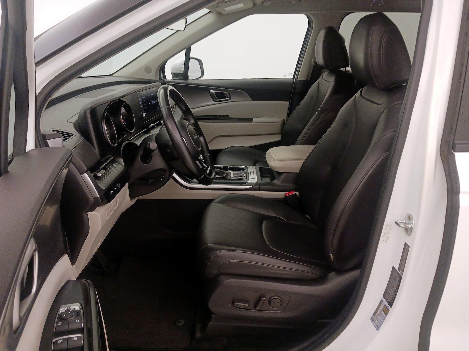 2022 Kia Carnival 12