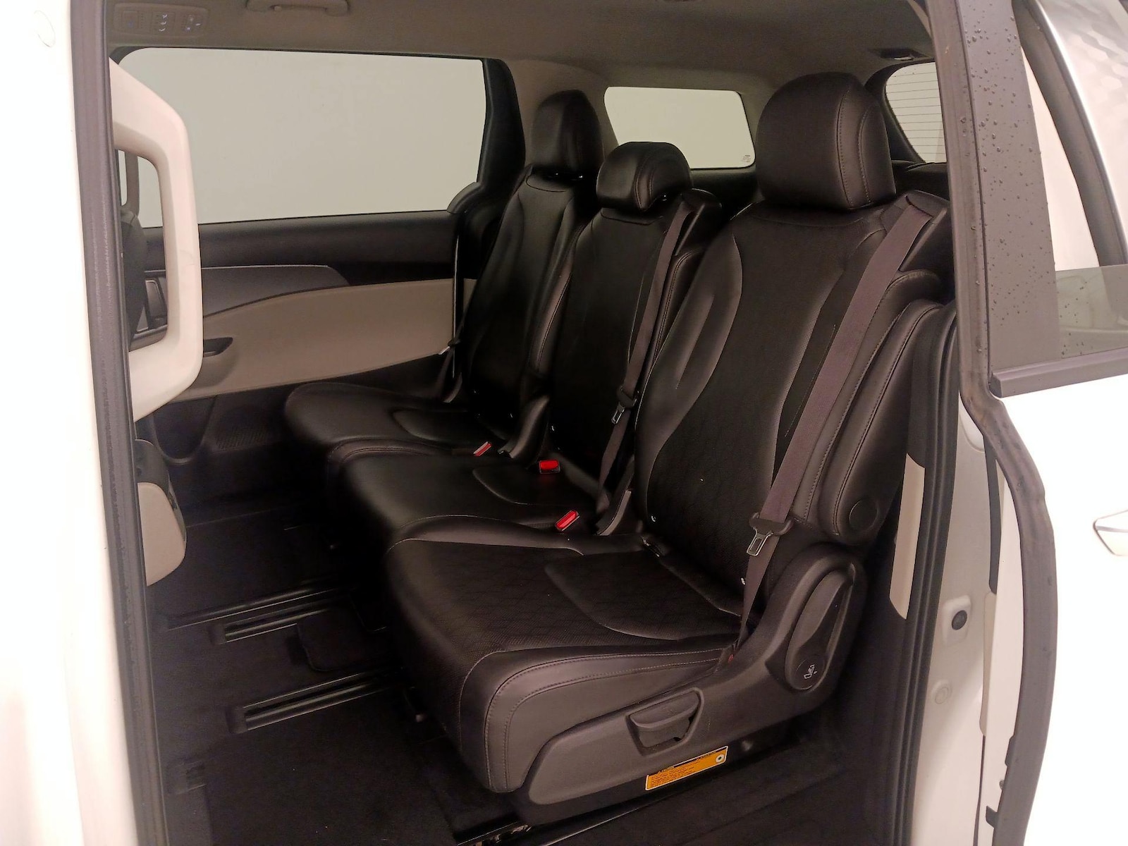 2022 Kia Carnival 20