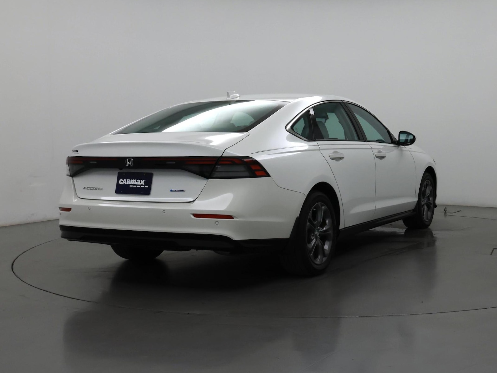 2023 Honda Accord Hybrid EX-L - Photo 9