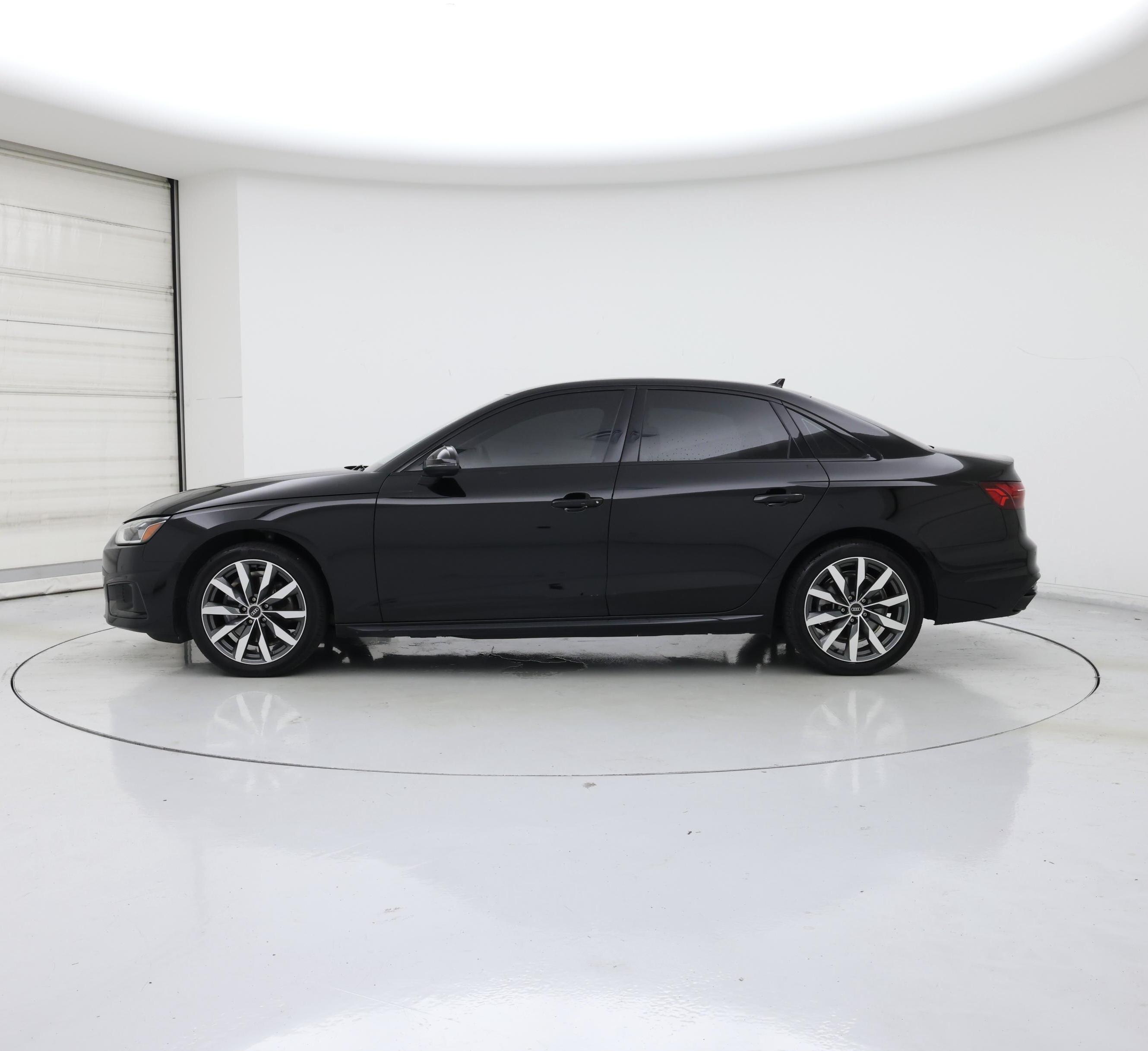 Thumbnail: 2022 Audi A4 - 3