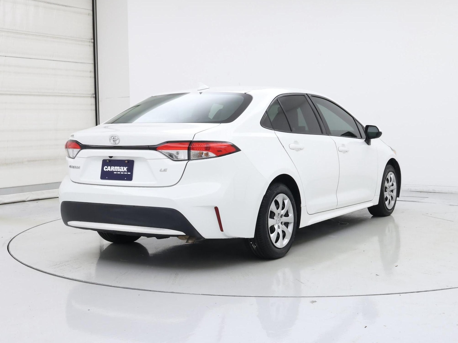 2022 Toyota Corolla LE - Photo 9