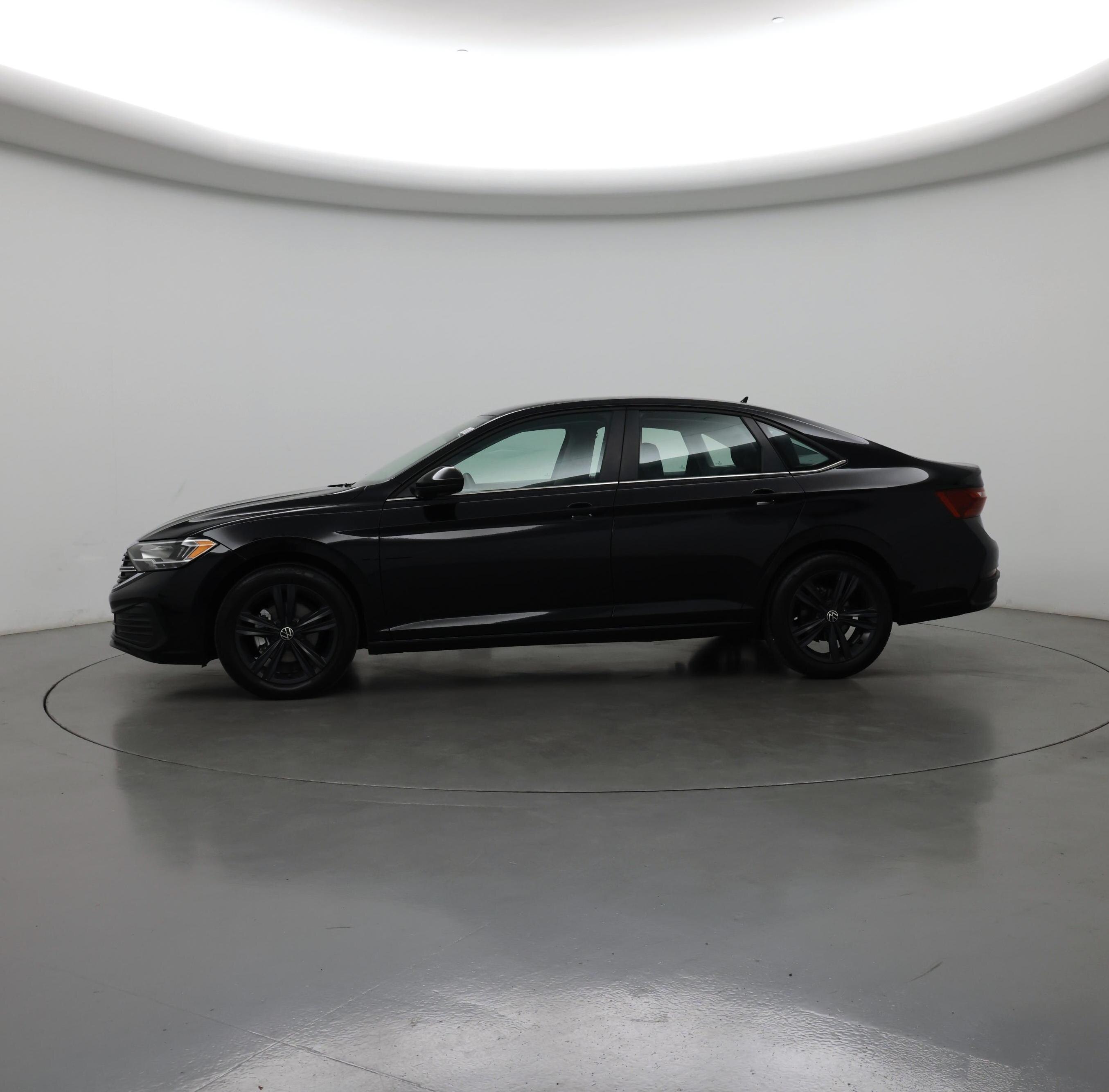 Thumbnail: 2024 Volkswagen Jetta - 3