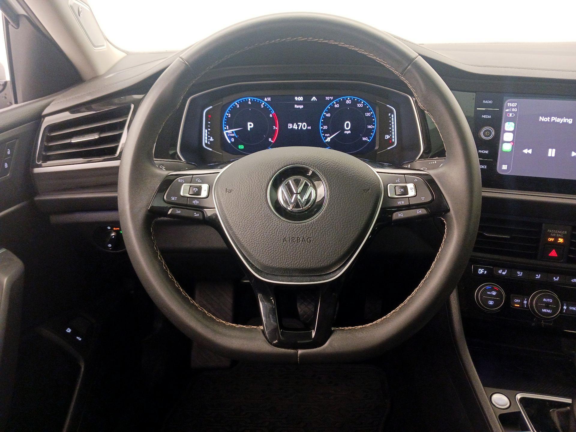 Thumbnail: 2021 Volkswagen Jetta - 10