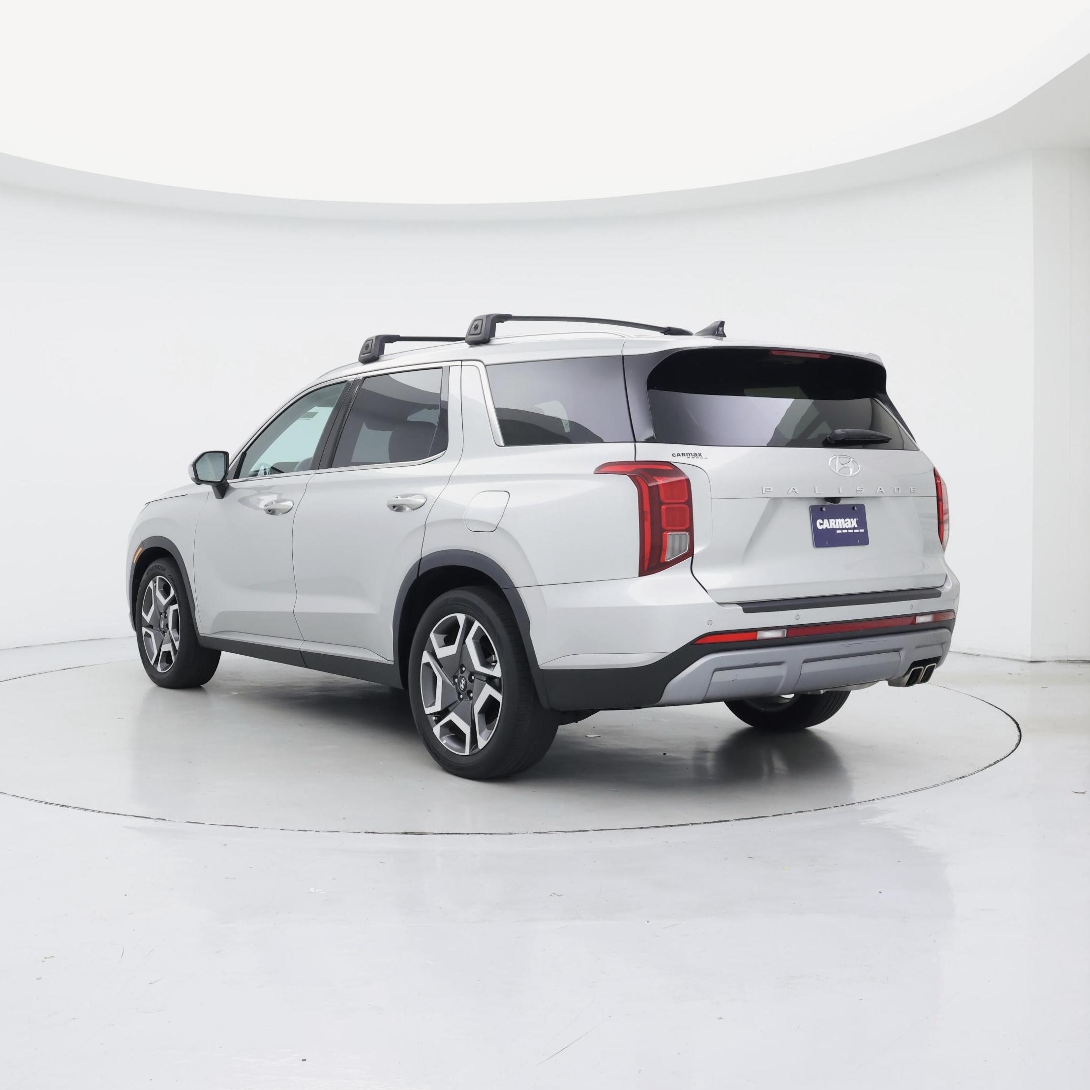 Thumbnail: 2023 Hyundai Palisade - 2