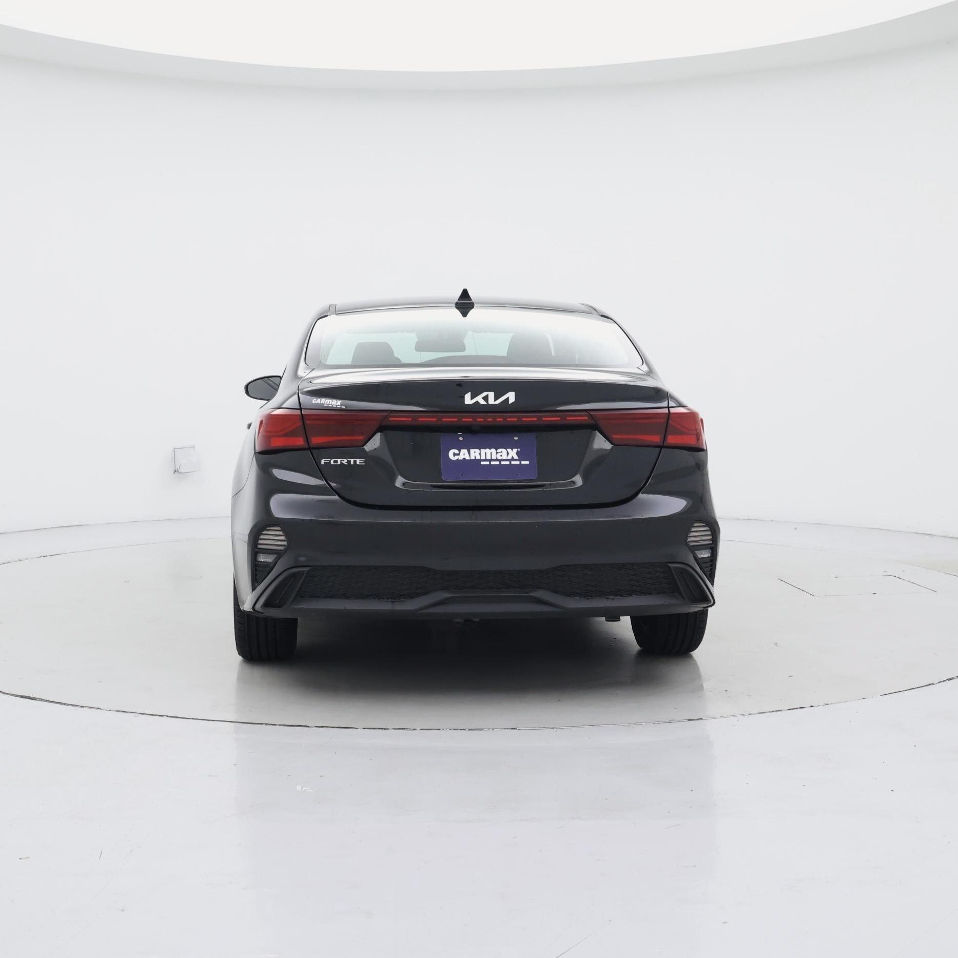 Thumbnail: 2023 Kia Forte - 6