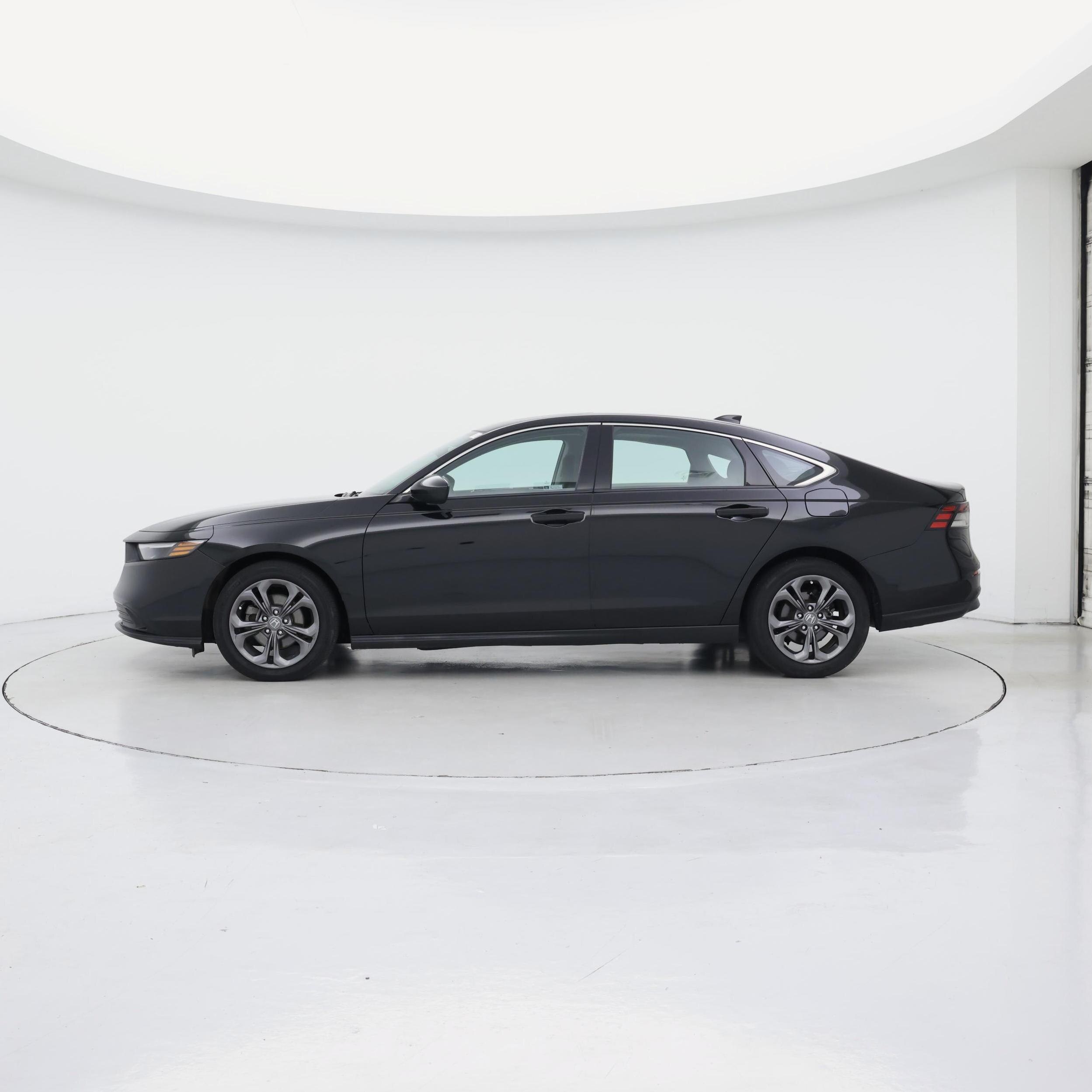 Thumbnail: 2023 Honda Accord - 3