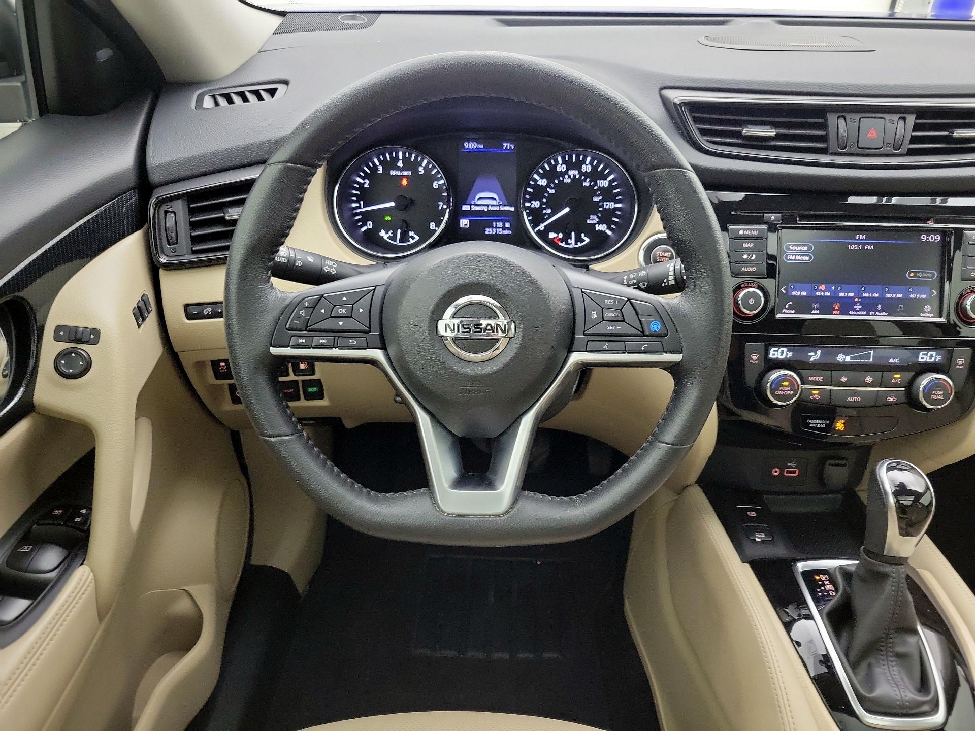 Thumbnail: 2020 Nissan Rogue - 10