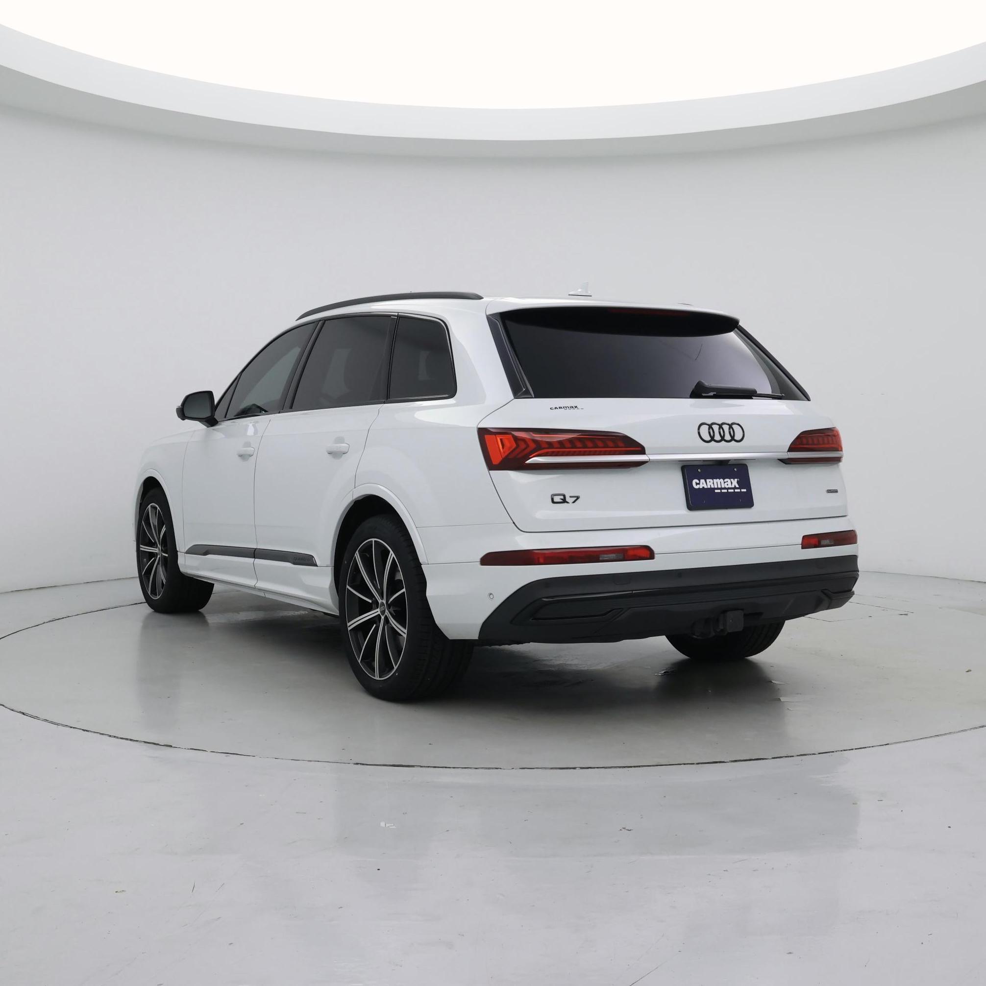 Thumbnail: 2021 Audi Q7 - 2