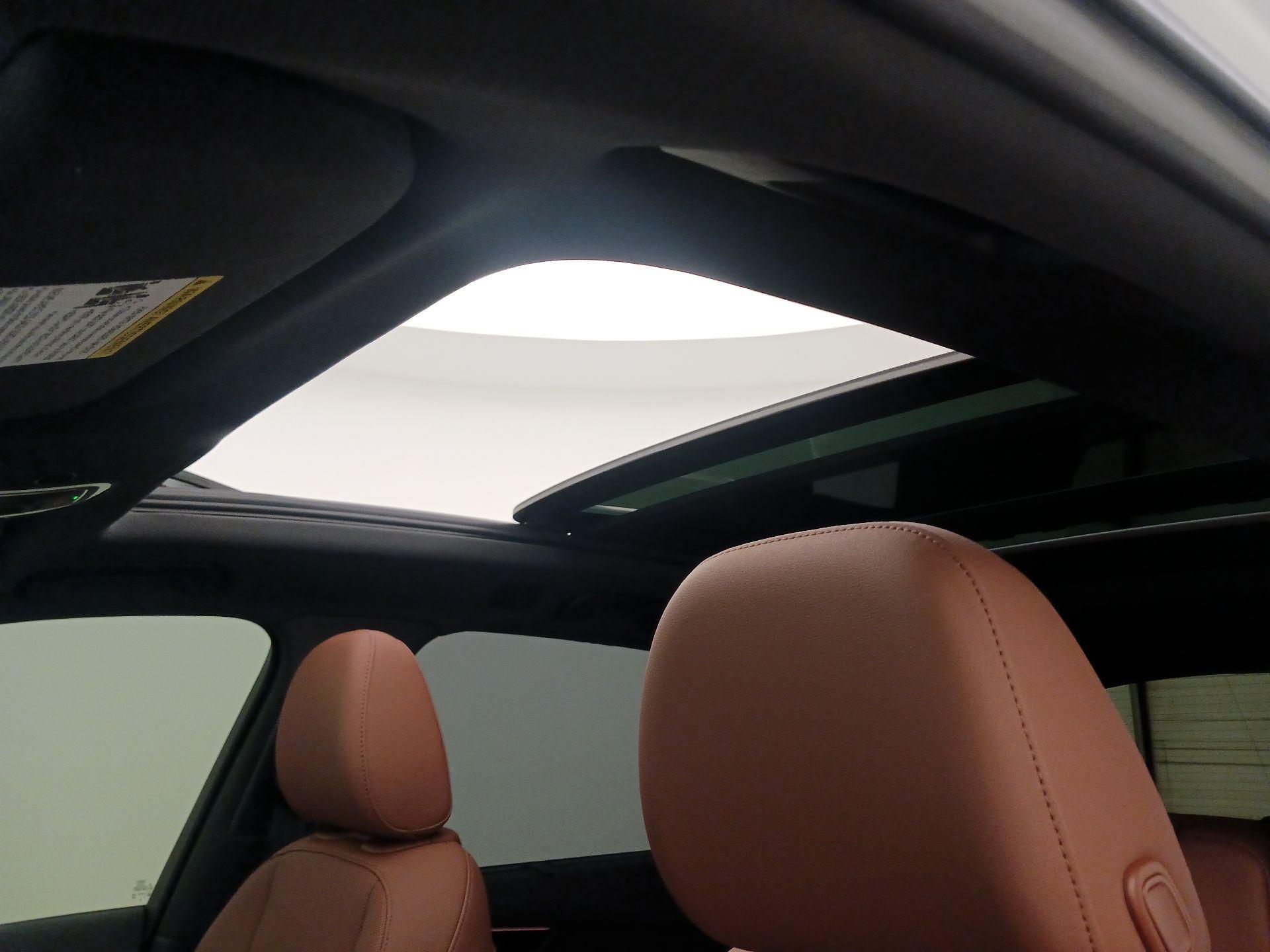 Thumbnail: 2021 Audi Q7 - 19