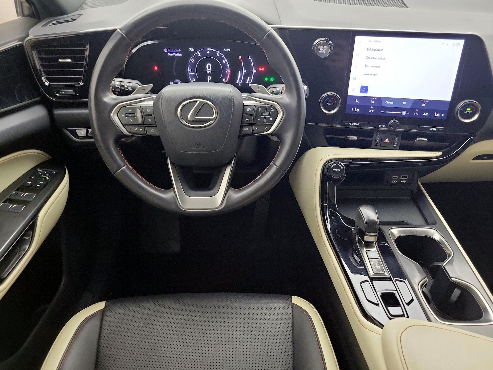 2024 Lexus NX 250 - Photo 11