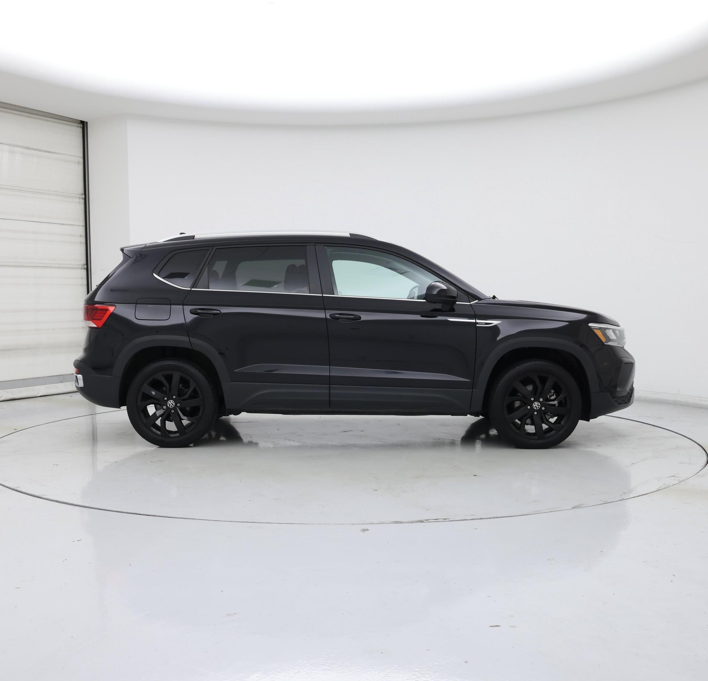 Thumbnail: 2024 Volkswagen Taos - 7