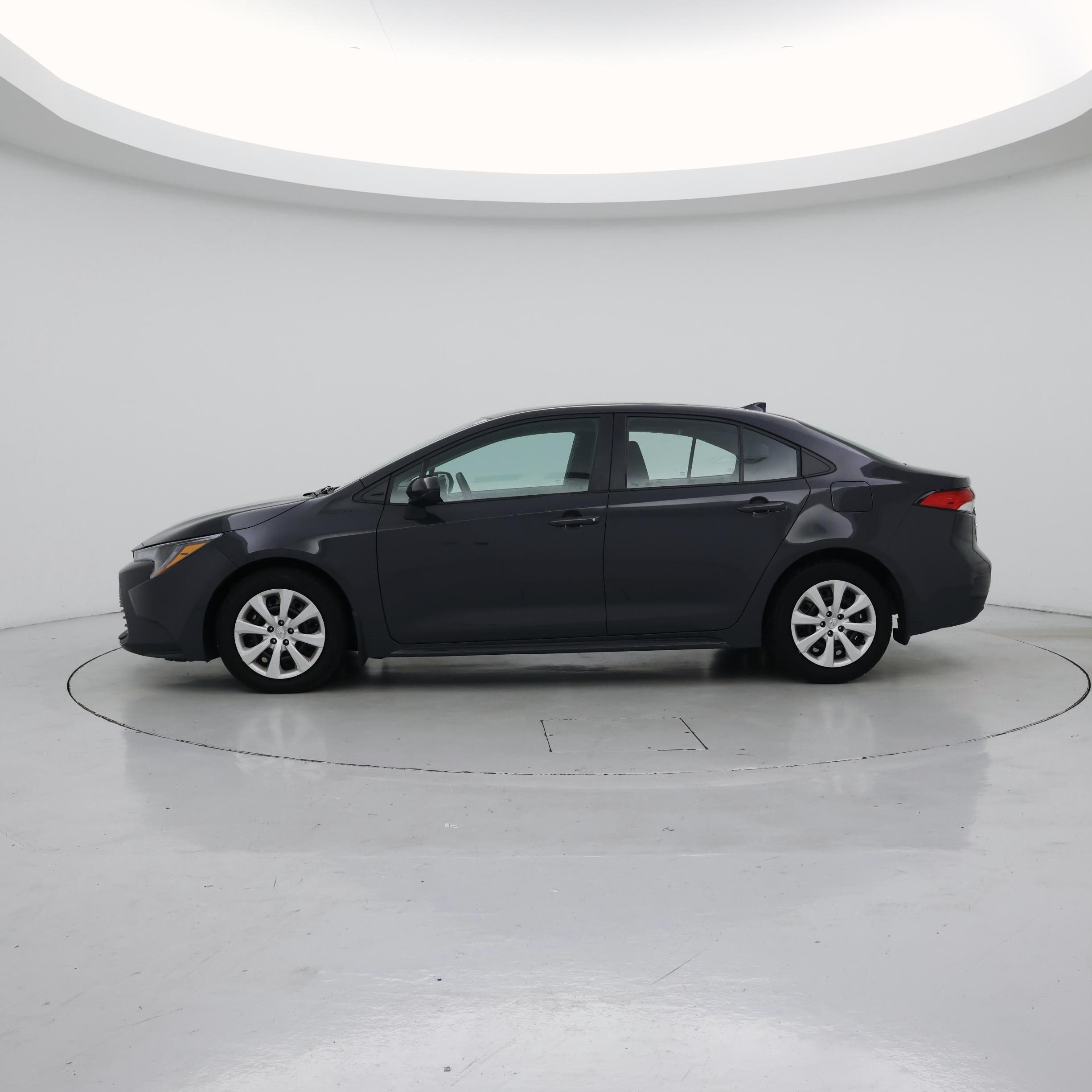 Thumbnail: 2025 Toyota Corolla - 3