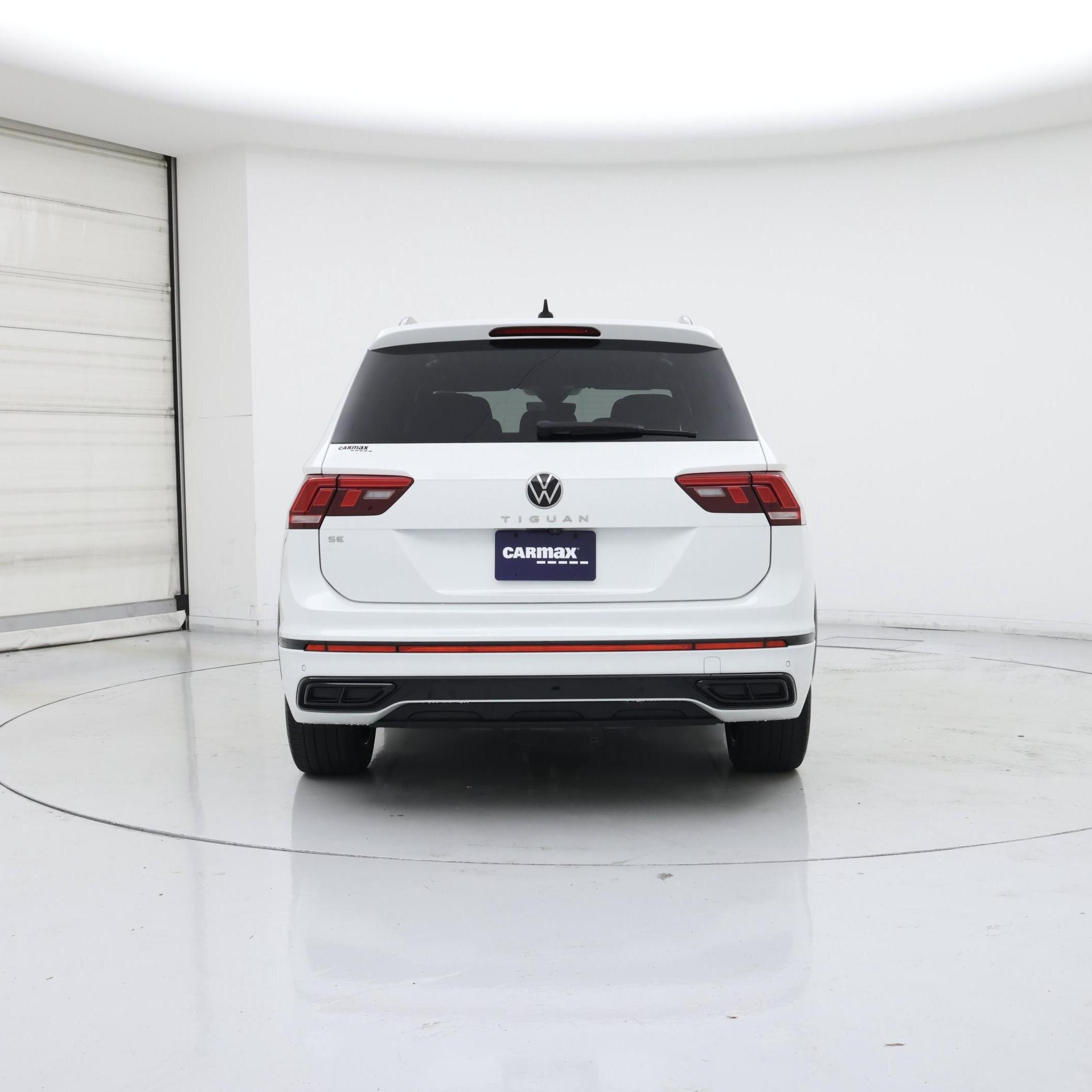 Thumbnail: 2023 Volkswagen Tiguan - 6