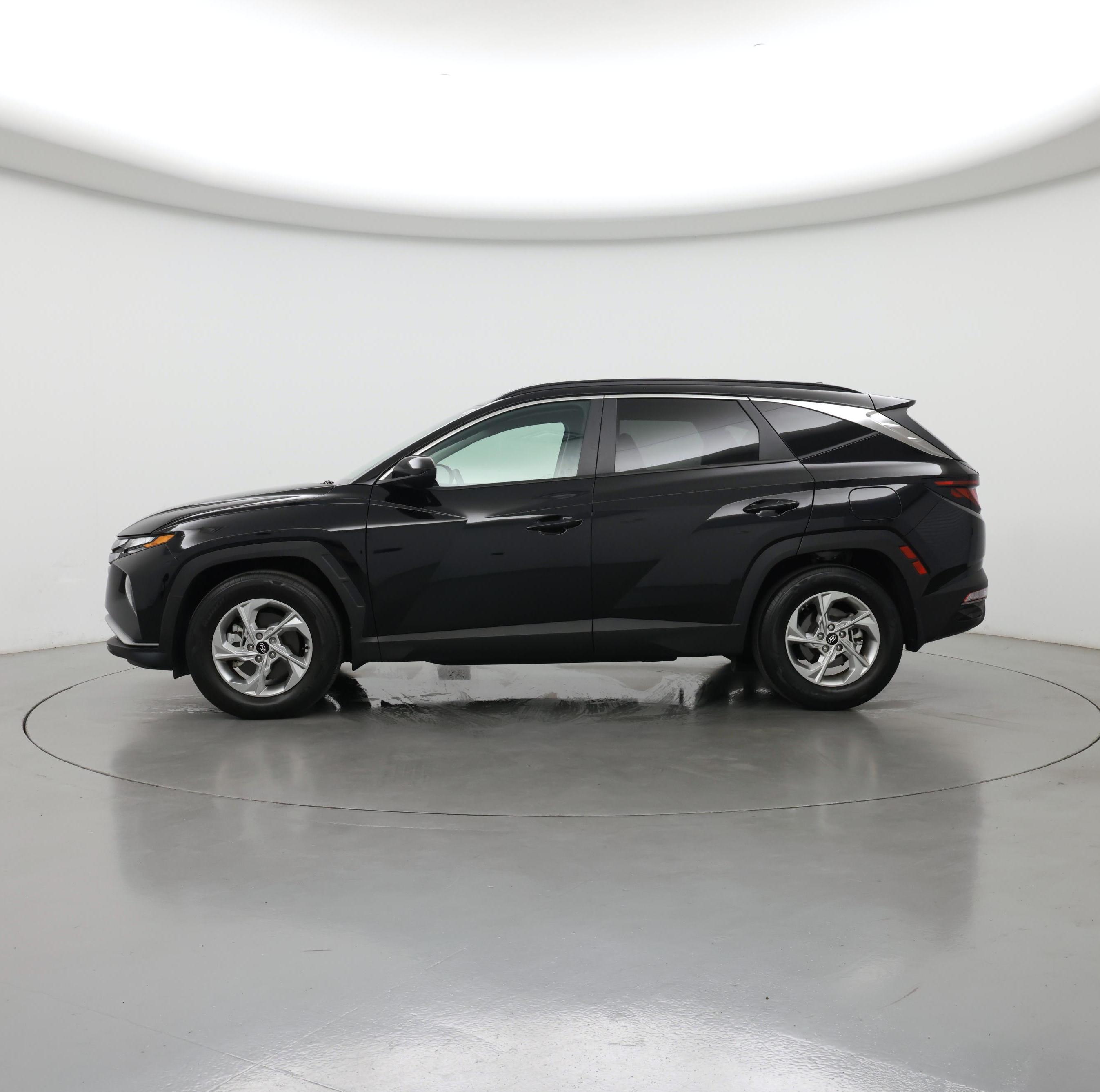 Thumbnail: 2024 Hyundai Tucson - 3