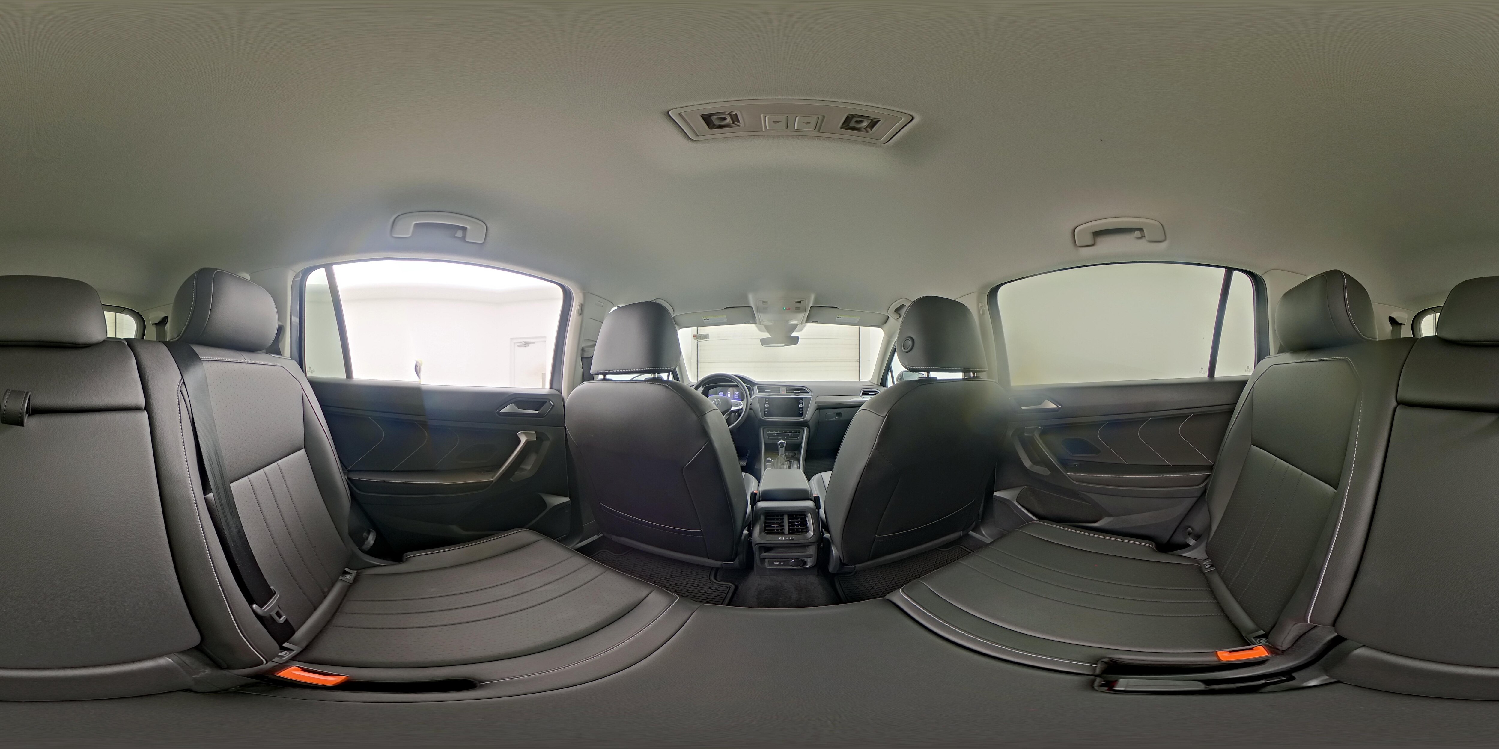 2023 Volkswagen Tiguan SE - Photo 27