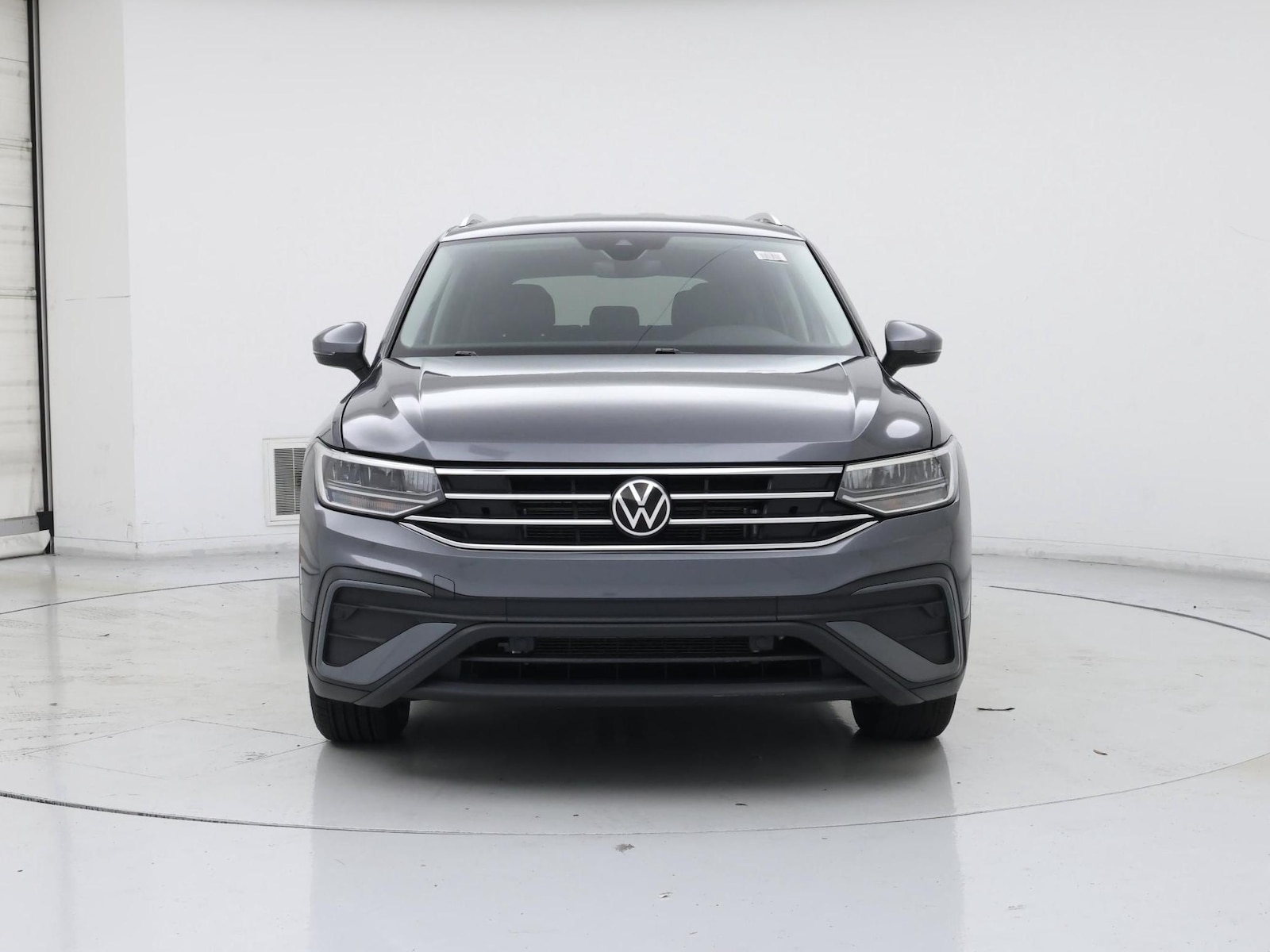2023 Volkswagen Tiguan SE - Photo 6