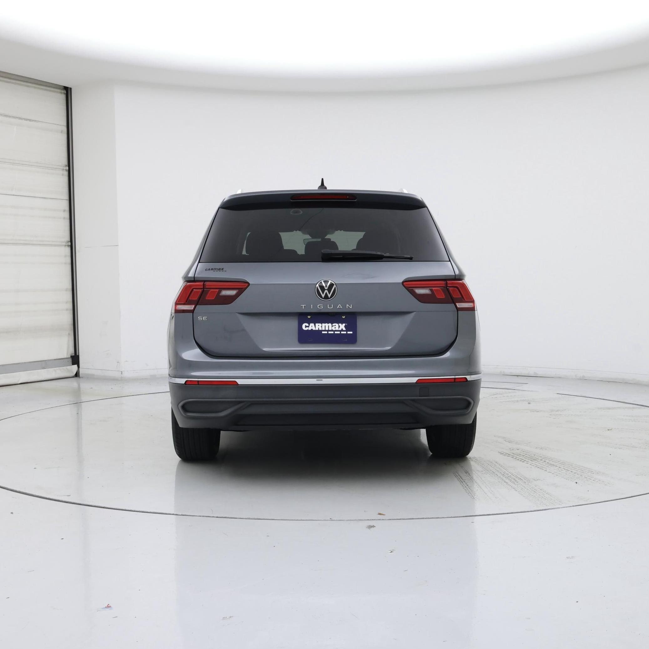 Thumbnail: 2023 Volkswagen Tiguan - 6