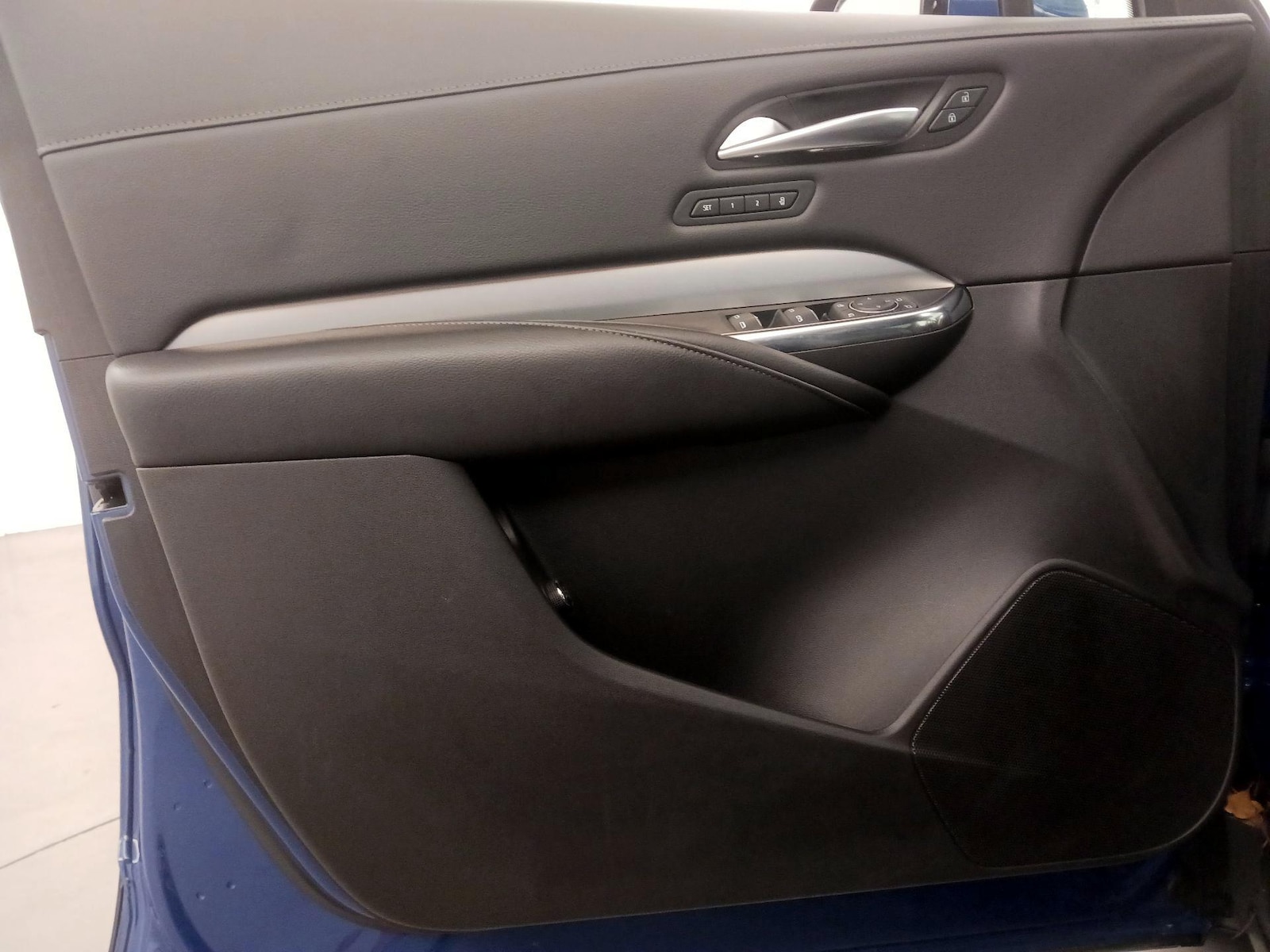 2023 Cadillac XT4 Premium Luxury - Photo 13