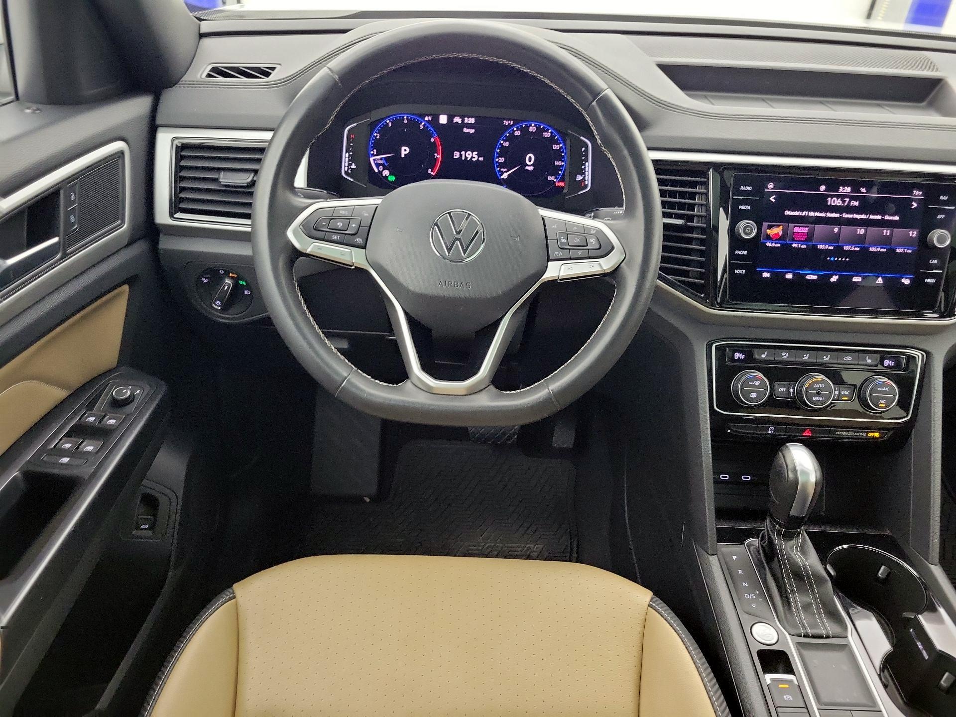 Thumbnail: 2021 Volkswagen Atlas - 10