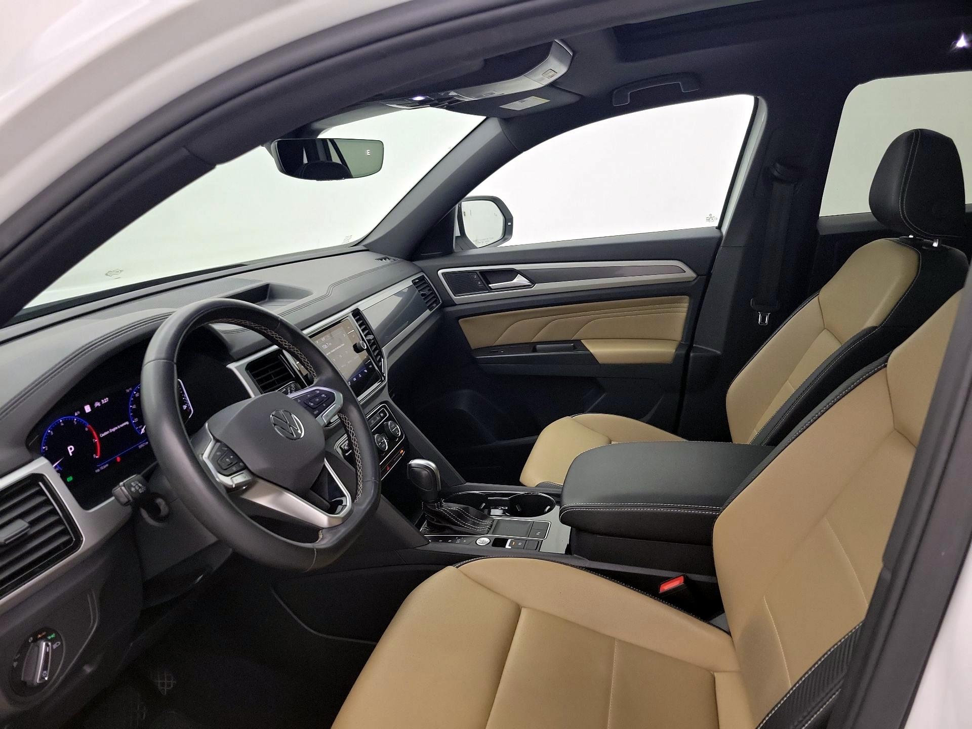 Thumbnail: 2021 Volkswagen Atlas - 11