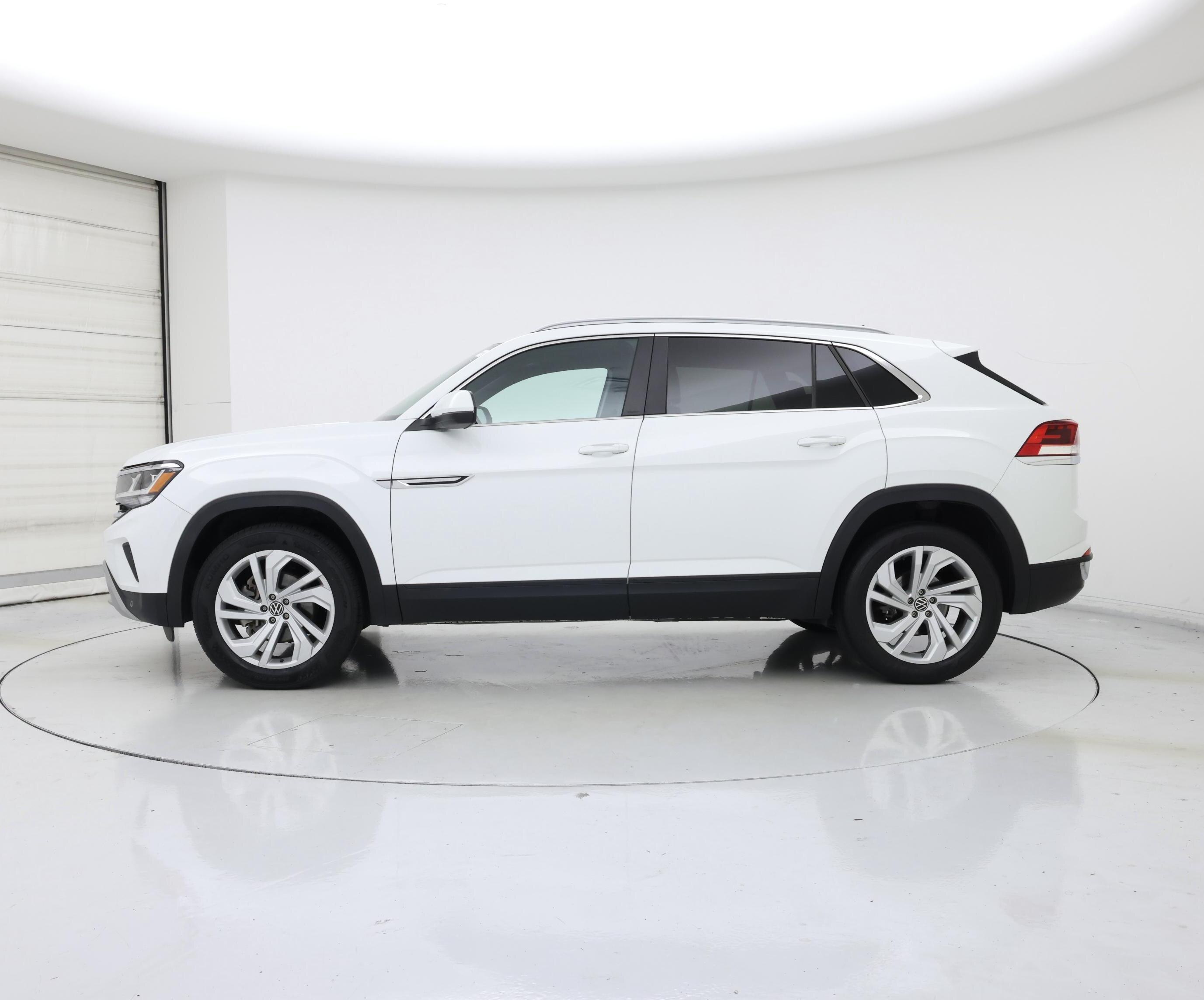Thumbnail: 2021 Volkswagen Atlas - 3