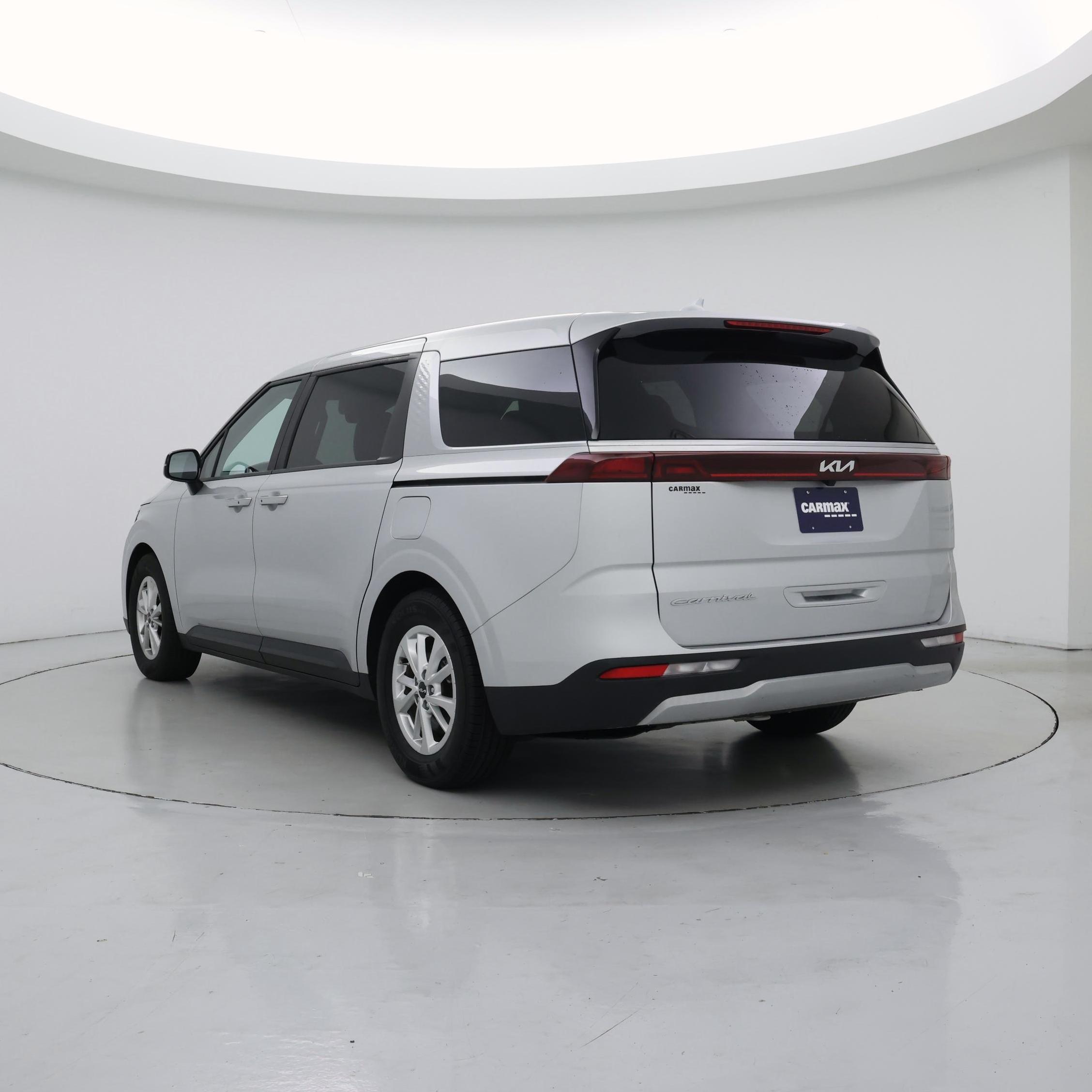 Thumbnail: 2022 Kia Carnival - 2